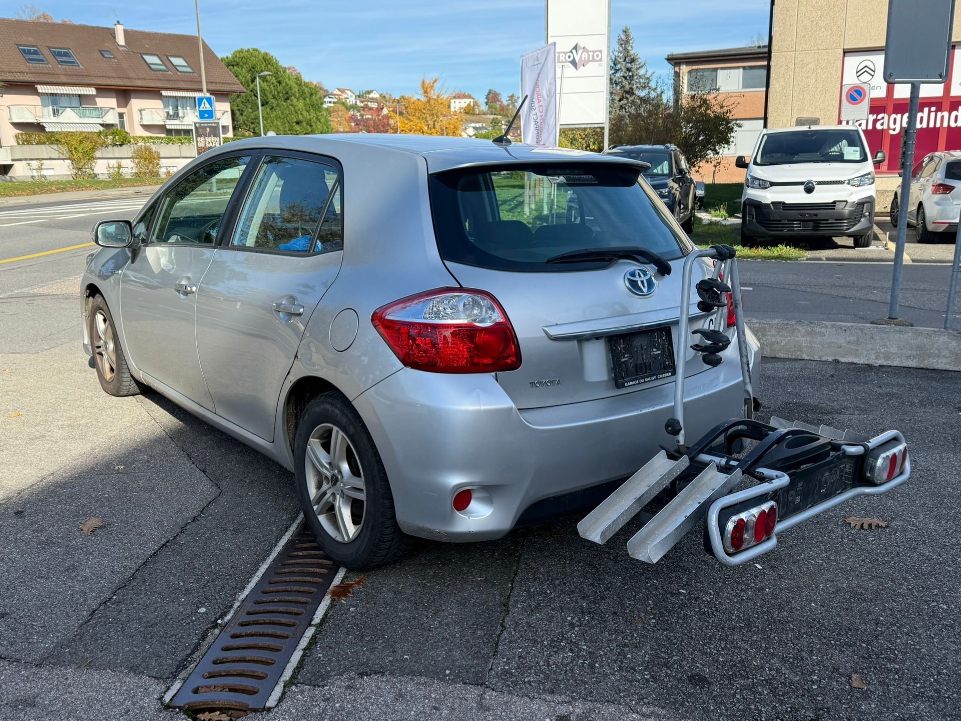 TOYOTA Auris 1.8 16V HSD Linea Sol Premium-image-5
