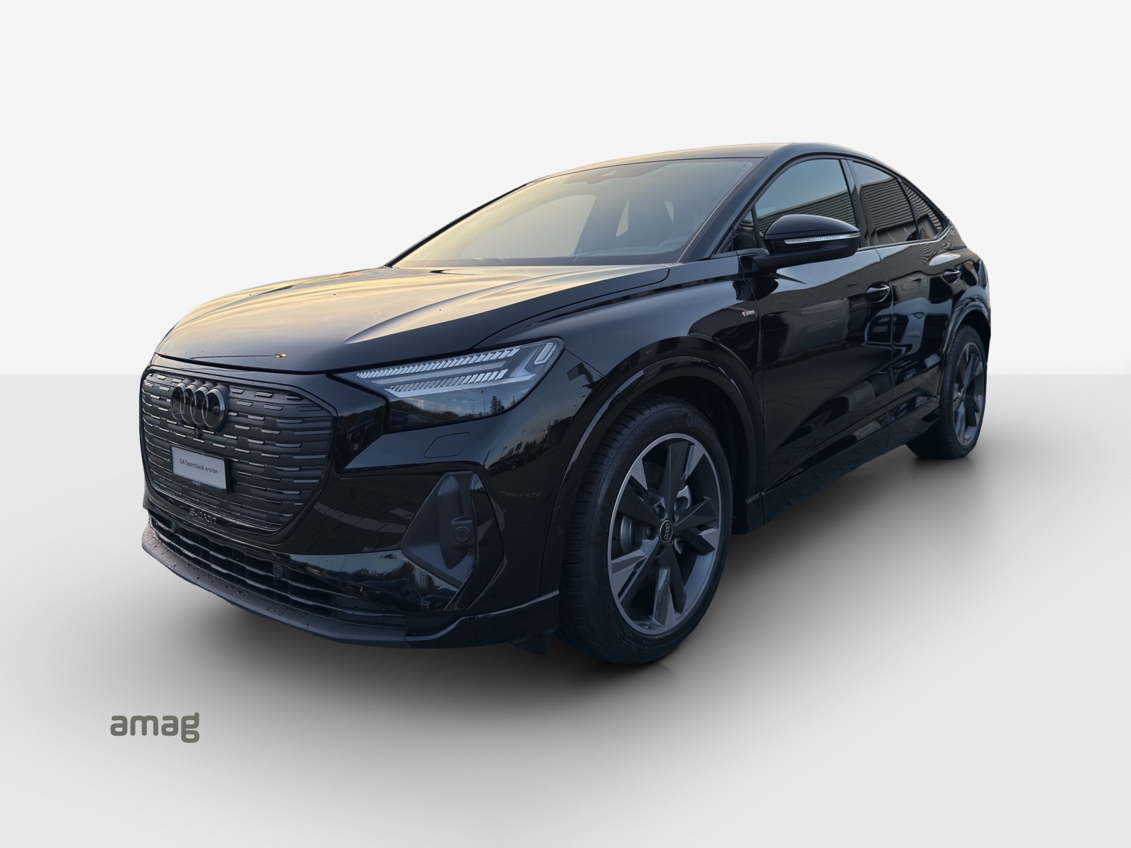 AUDI Q4 Sportback e-tron 45 Edition Swiss Ski quattro-image-0