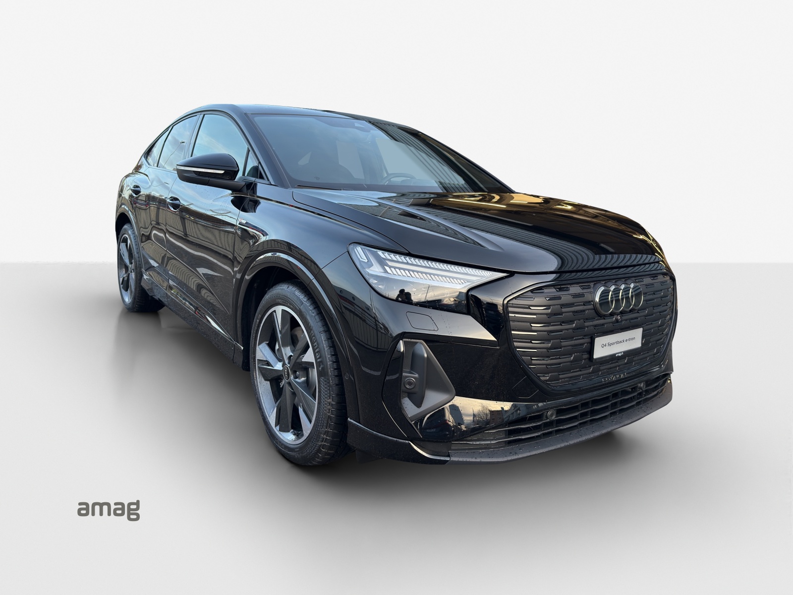 AUDI Q4 Sportback e-tron 45 Edition Swiss Ski quattro-image-5