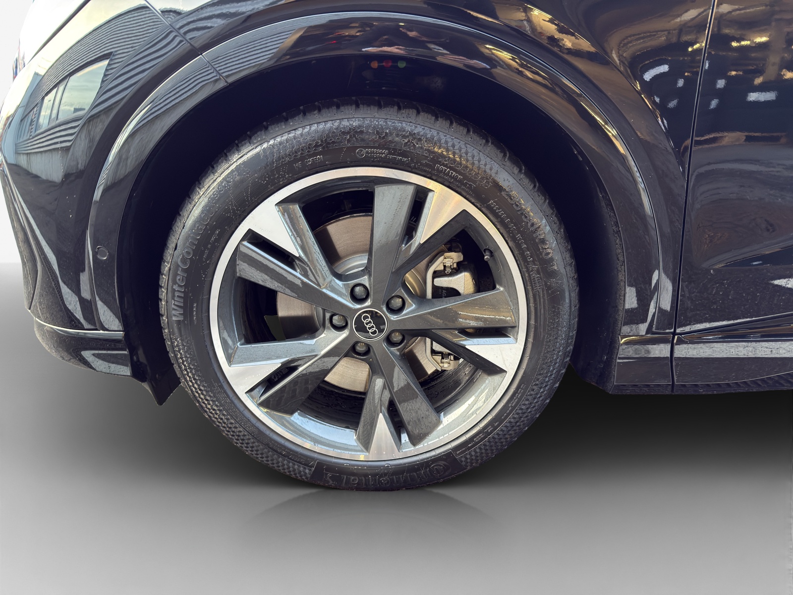 AUDI Q4 Sportback e-tron 45 Edition Swiss Ski quattro-image-13