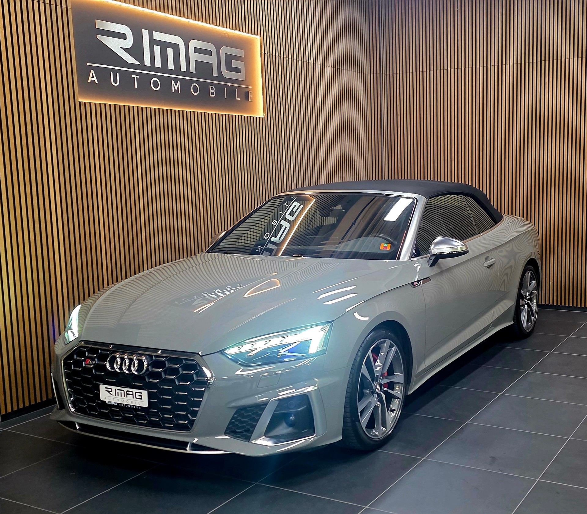 AUDI S5 Cabriolet 3.0 TFSI quattro tiptronic-image-6