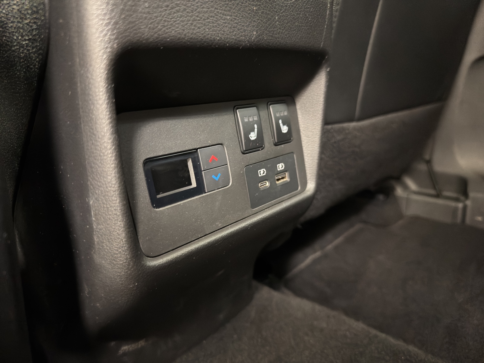 NISSAN X-TRAIL 1.5 VC-T Tekna+ e-4orce-image-13