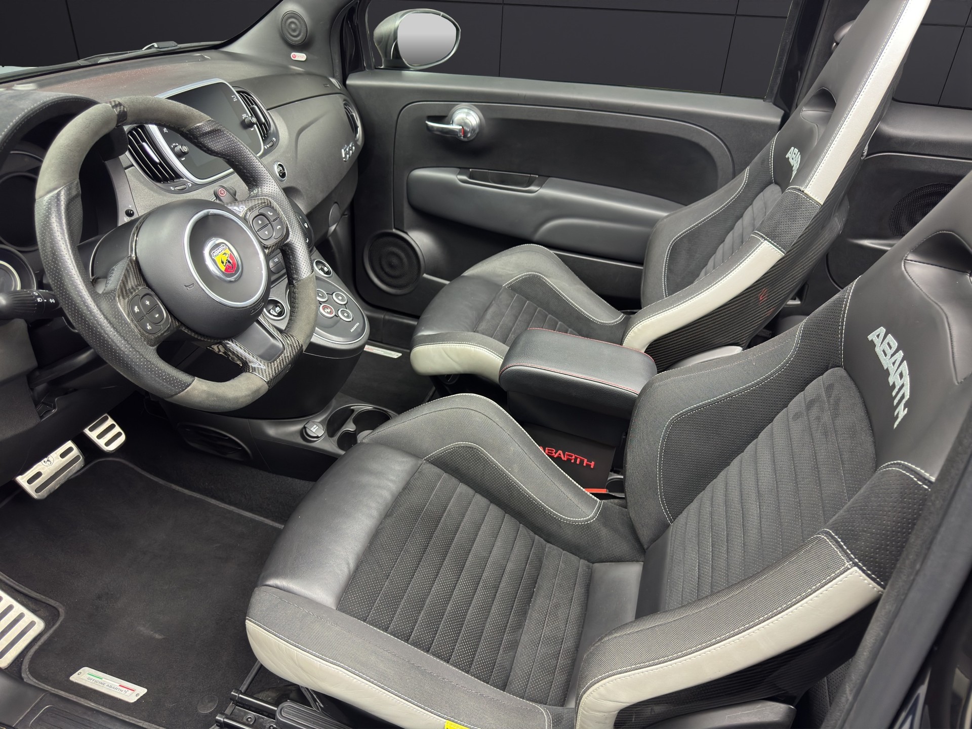 FIAT 595 1.4 16V Turbo Abarth Competizione Dualogic-image-14