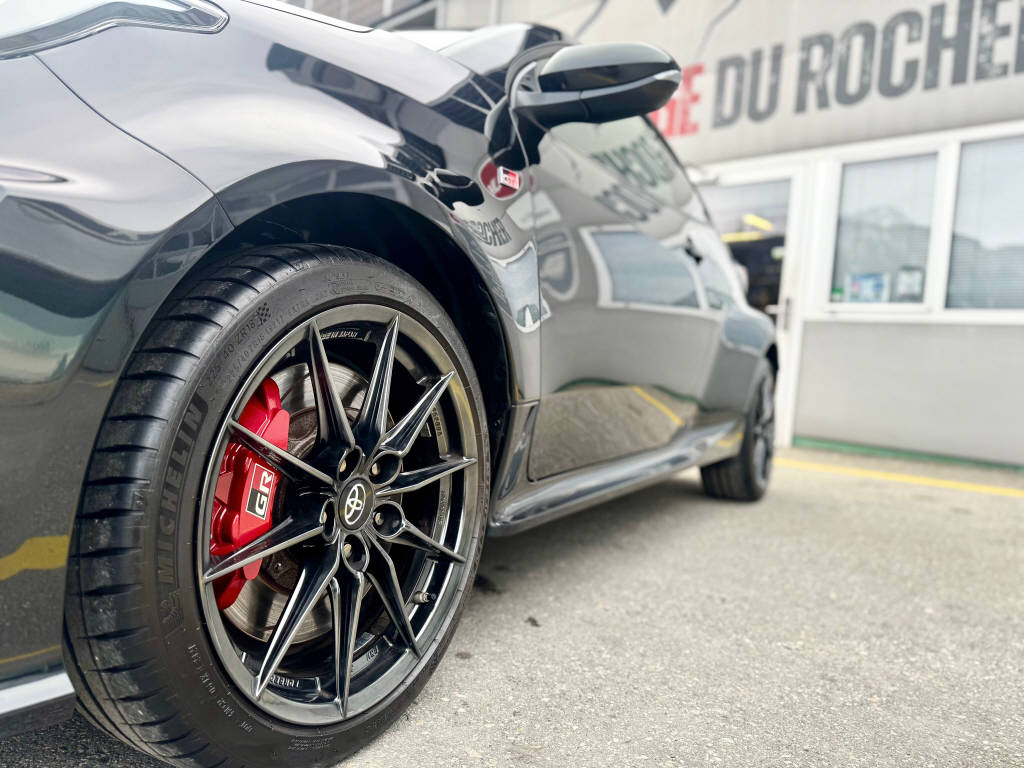 TOYOTA GR Yaris 1.6 Turbo Sport 4x4-image-5