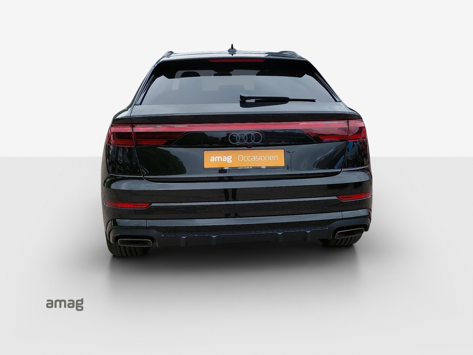 AUDI Q8 55 TFSI e quattro PHEV tiptronic-image-4