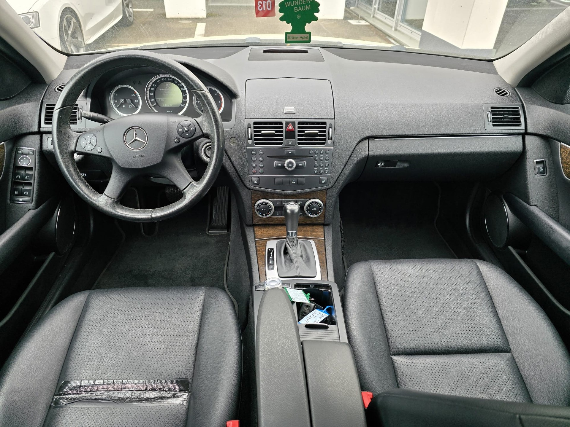MERCEDES-BENZ C 220 CDI Elégance Automatic-image-3