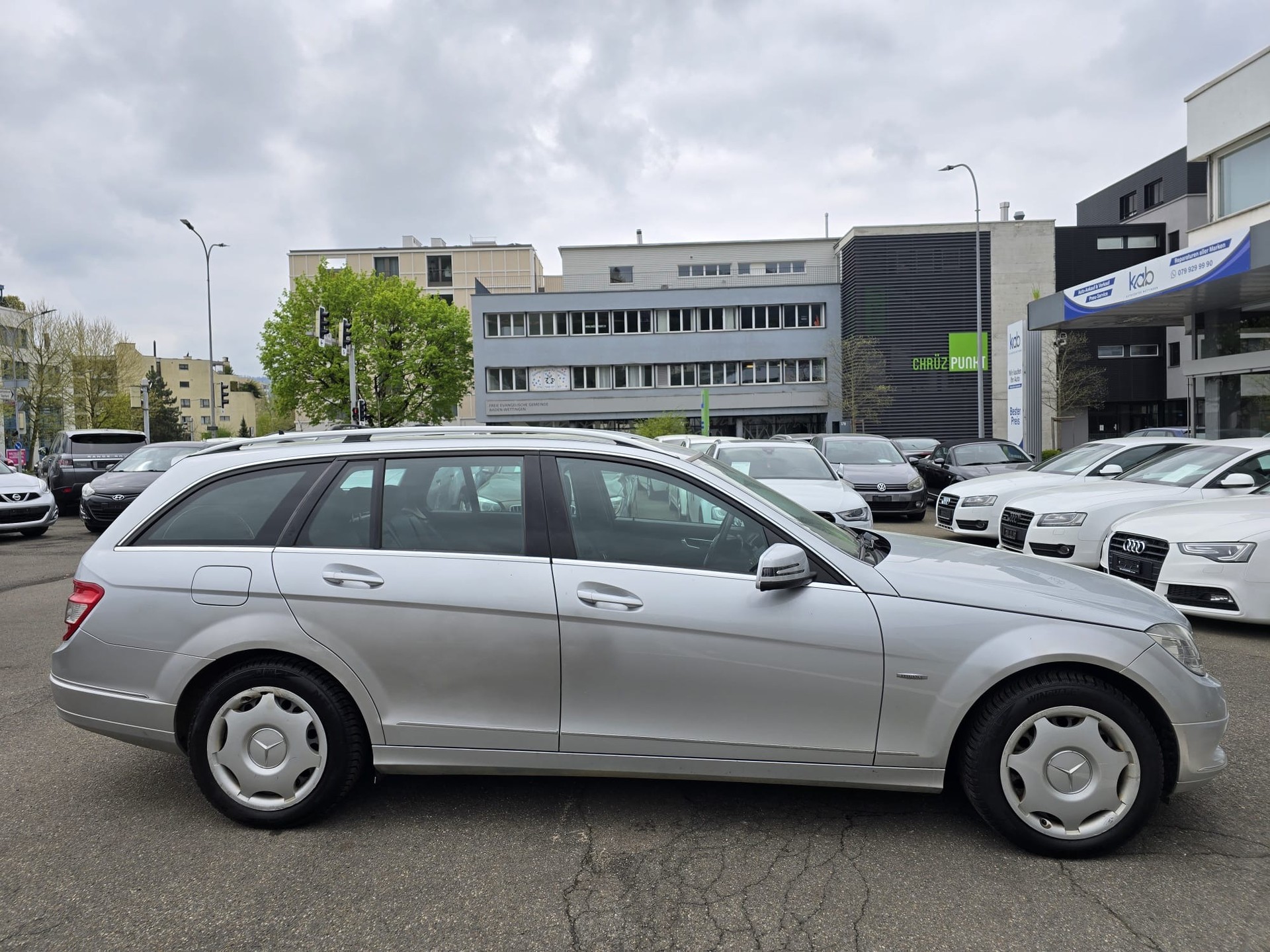 MERCEDES-BENZ C 220 CDI Elégance Automatic-image-8