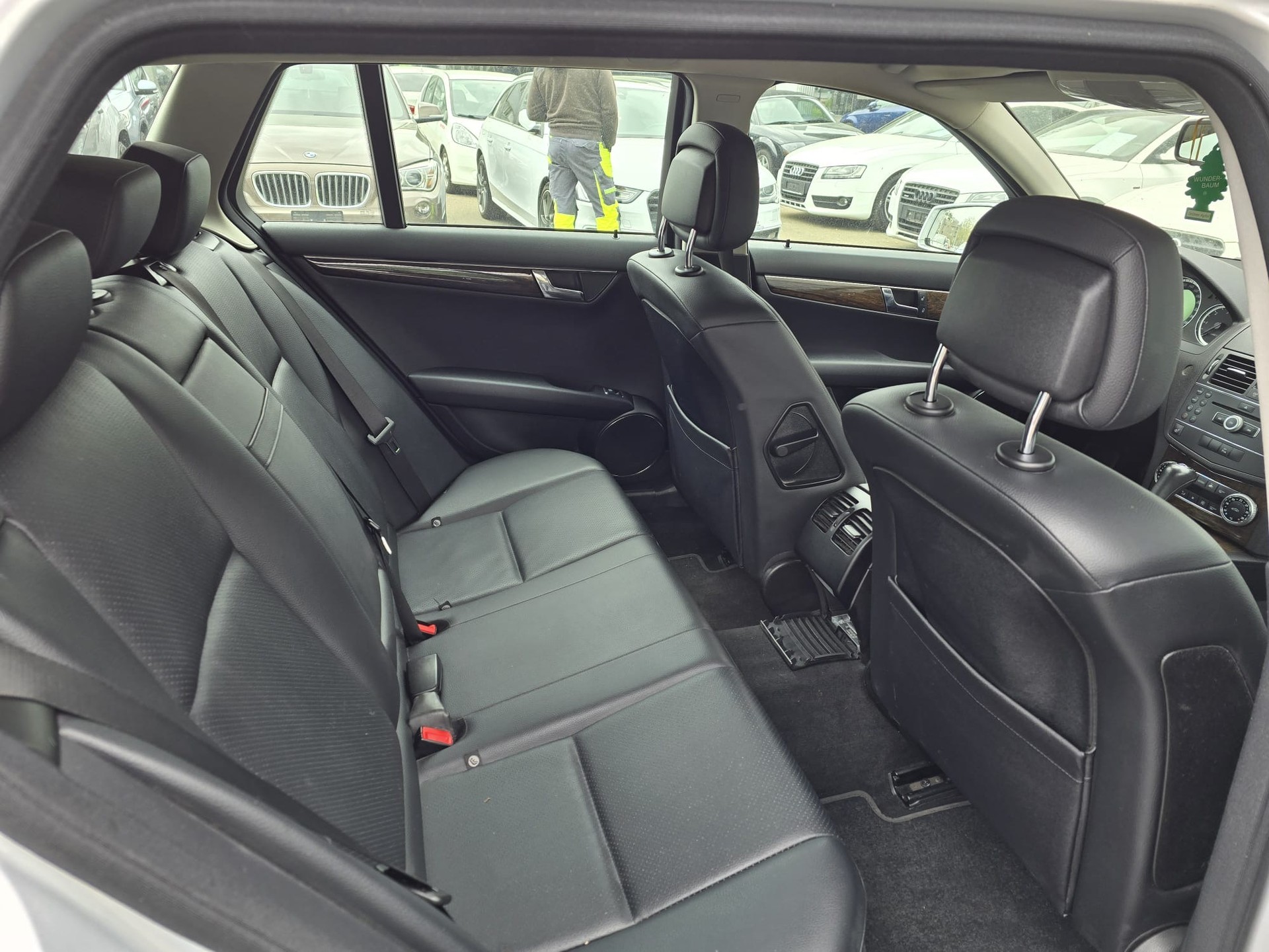 MERCEDES-BENZ C 220 CDI Elégance Automatic-image-12