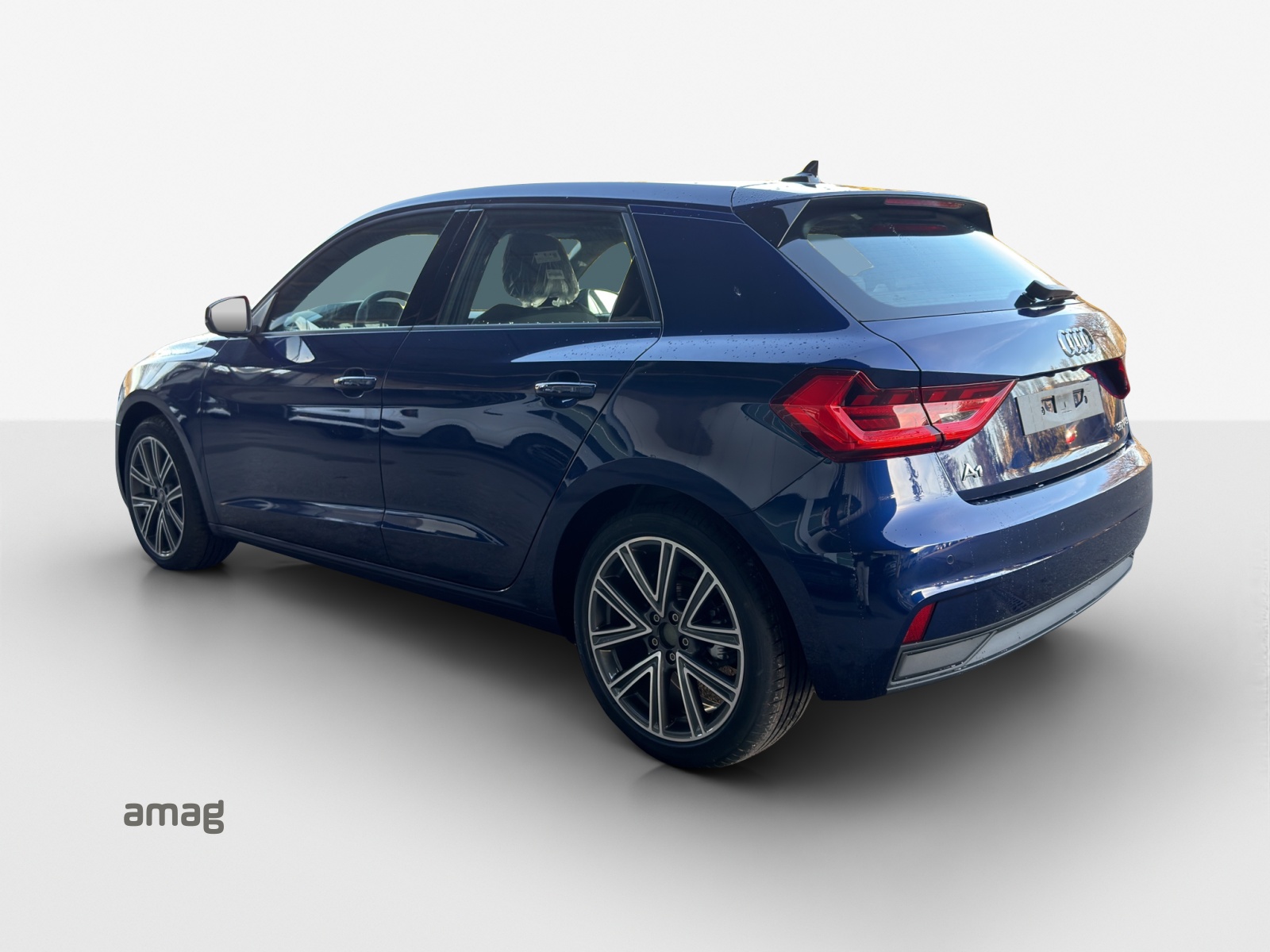 AUDI A1 Sportback 30 TFSI Attraction S-tronic-image-2