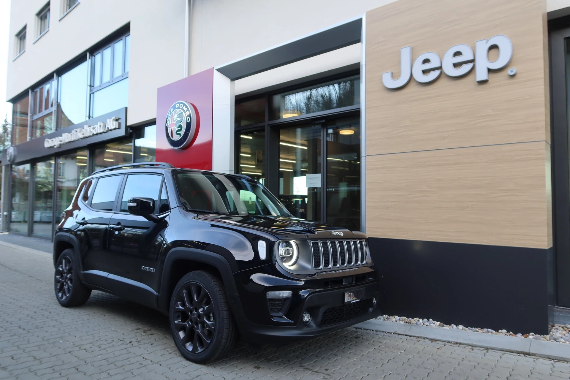 JEEP Renegade 1.5 MHEV Sw.LimP-image-4