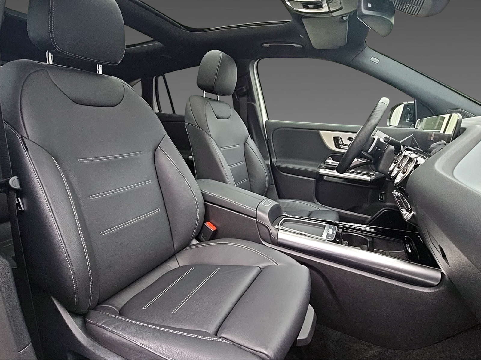 MERCEDES-BENZ GLA 250 4Matic-image-15