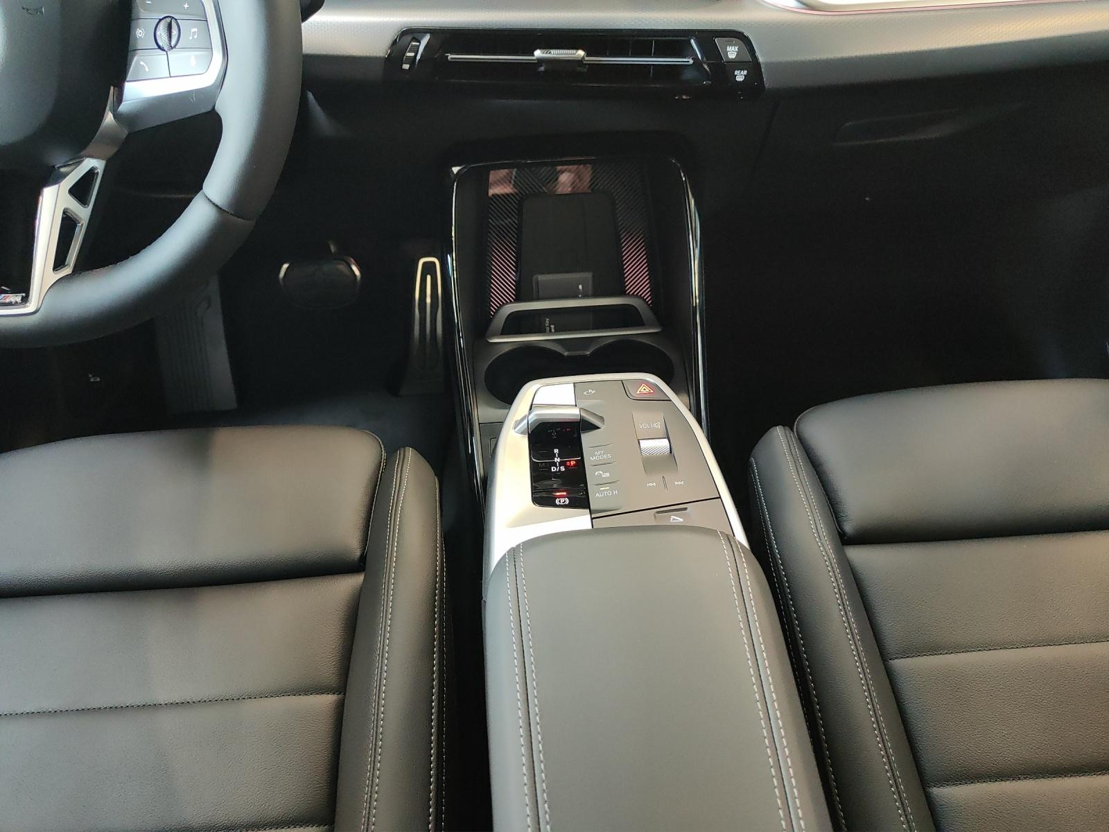 BMW 230e xDrive paddles Active Tourer-image-14