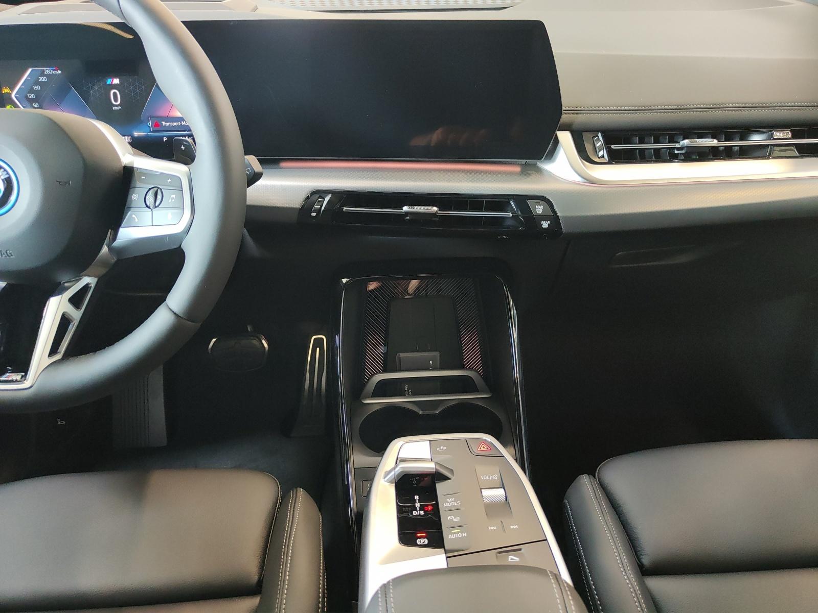 BMW 230e xDrive paddles Active Tourer-image-15