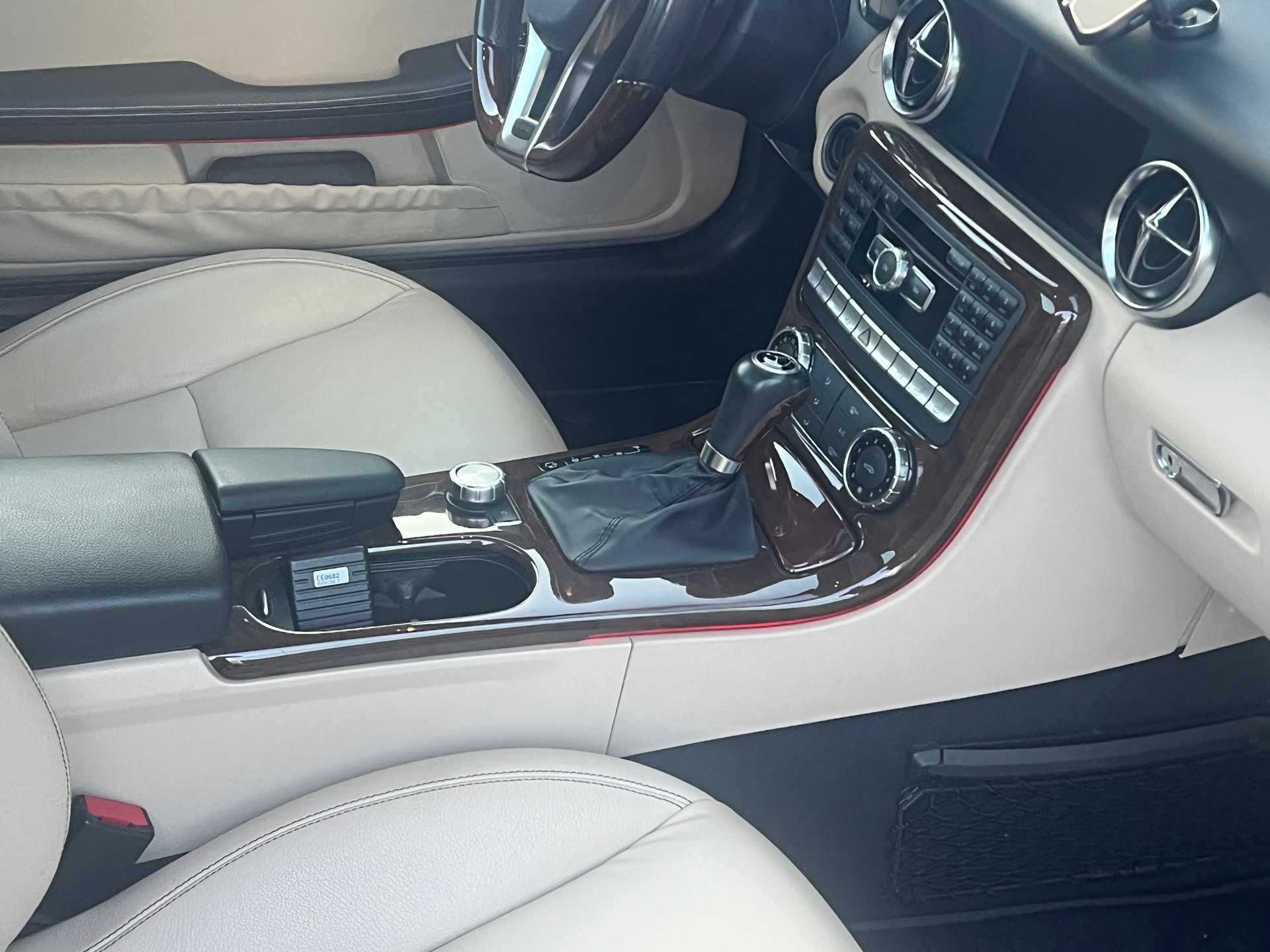 MERCEDES-BENZ SLK 350 7G-Tronic Panoramadach-image-9