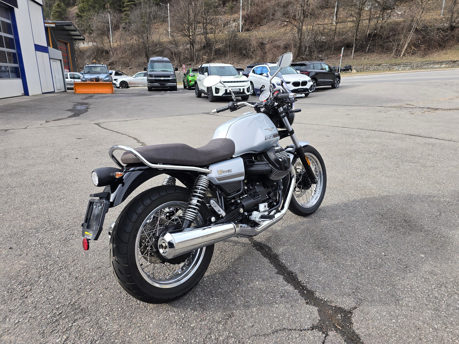 MOTO GUZZI V7 IV 850 Special-image-8