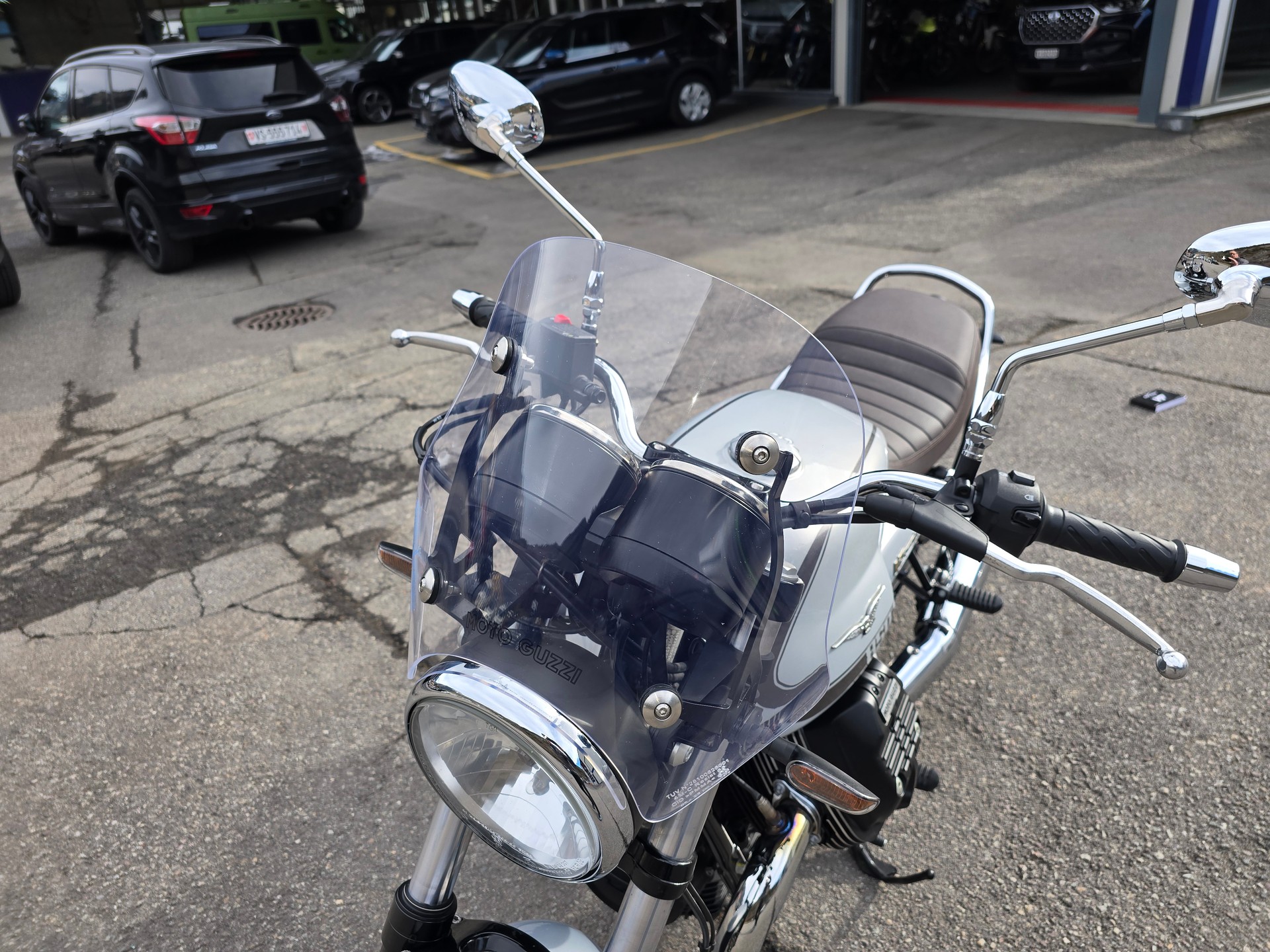 MOTO GUZZI V7 IV 850 Special-image-2