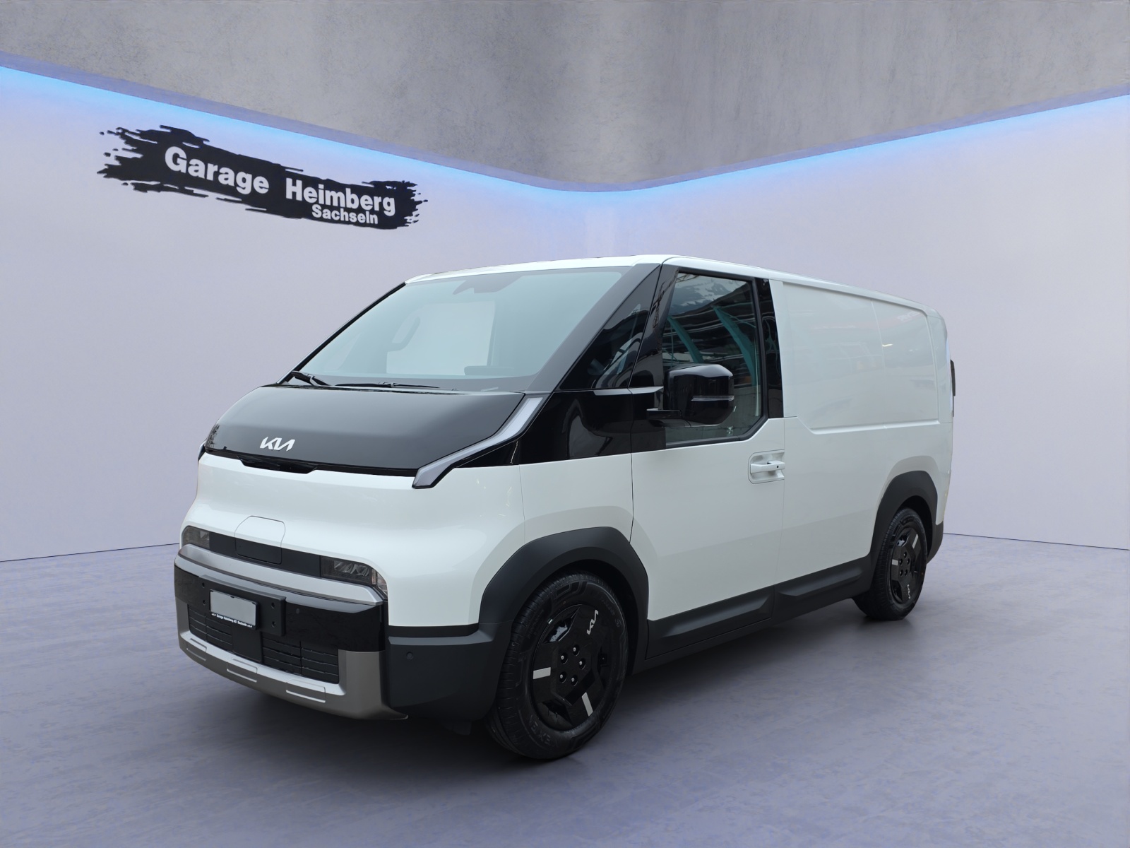 KIA PV5 Cargo 51.5 kWh Essential mit Bott Innenausbau-image-1