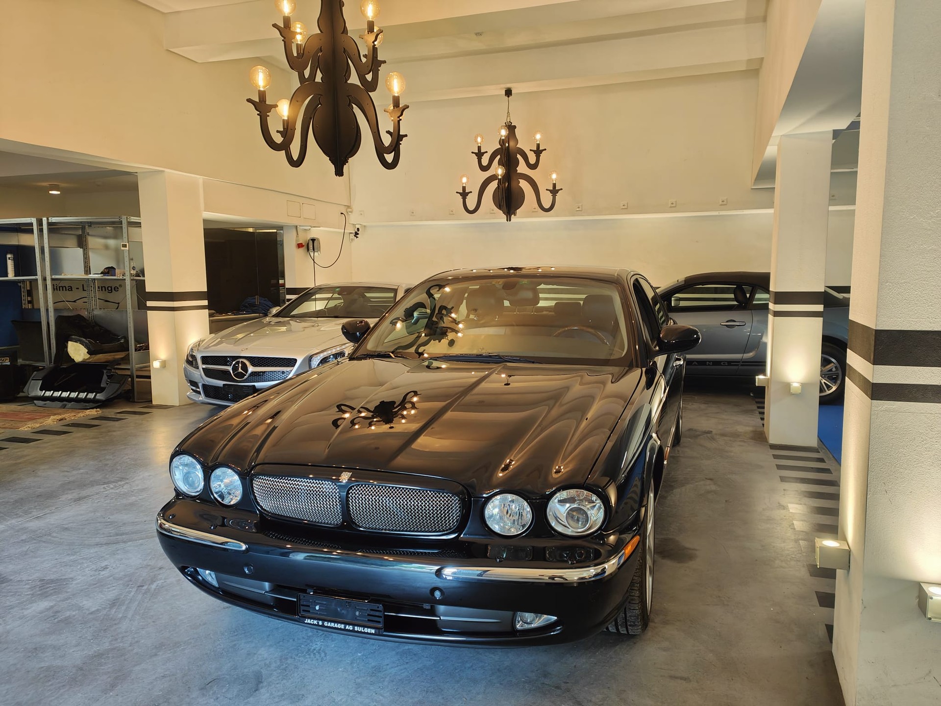 JAGUAR XJR 4.2 V8 S/C-image-2