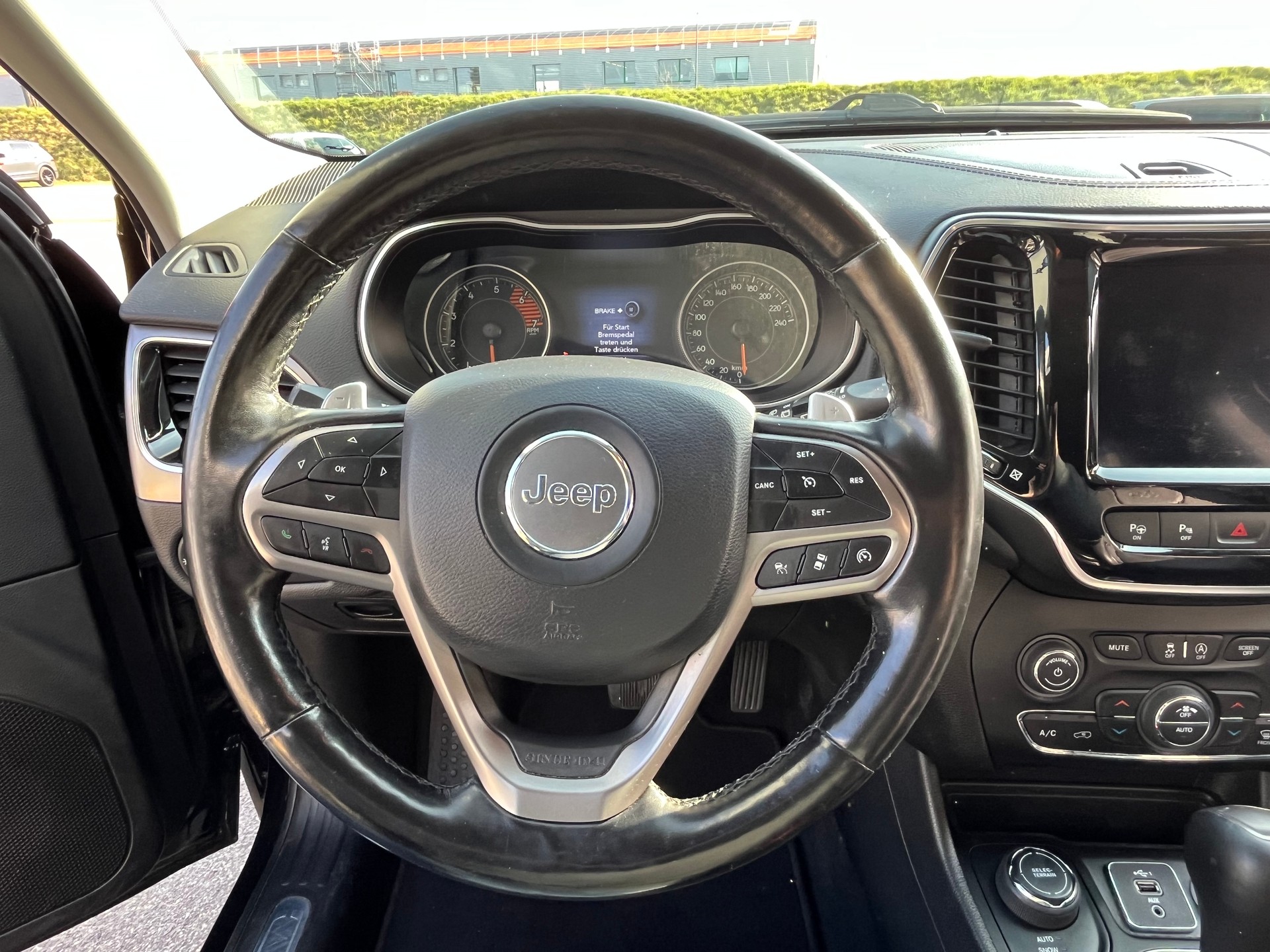 JEEP Cherokee 2.0 Limited AWD Drive I 9ATX+++AB MFK+++-image-7