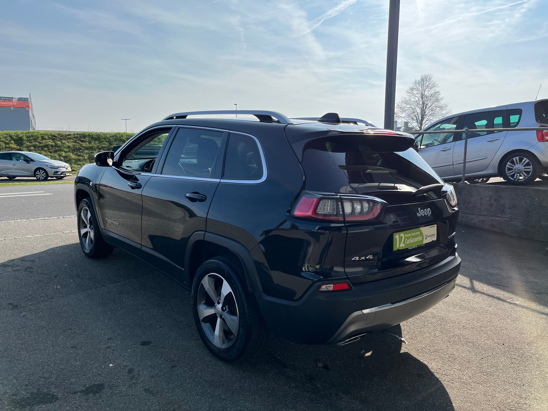 JEEP Cherokee 2.0 Limited AWD Drive I 9ATX+++AB MFK+++-image-1