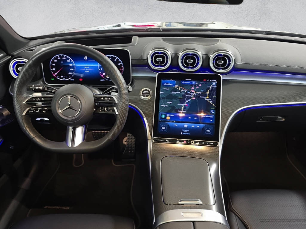 MERCEDES-BENZ C 300 AMG Line 4Matic T-Modell-image-14
