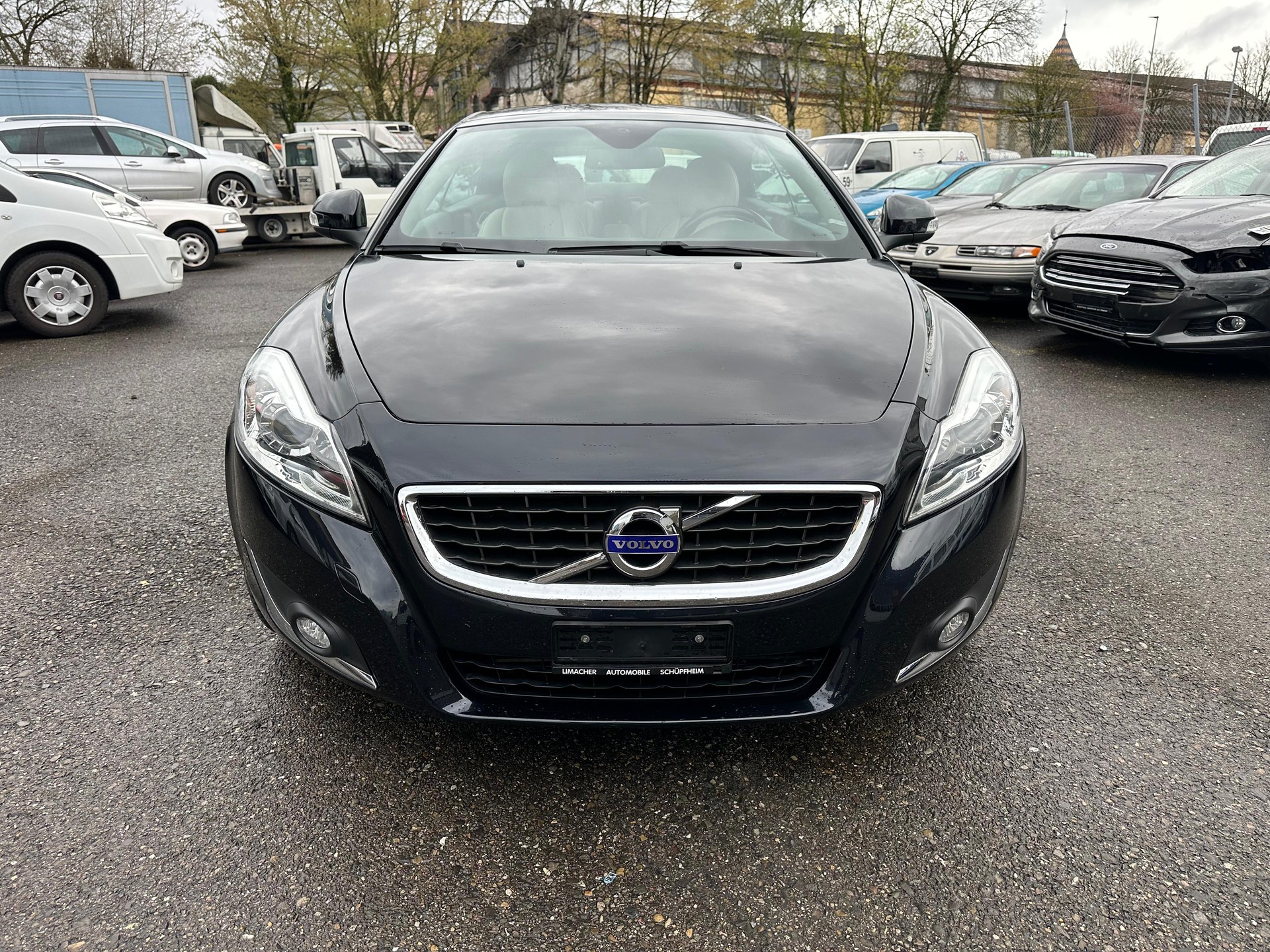 VOLVO C70 Cabrio 2liter Diesel-image-2