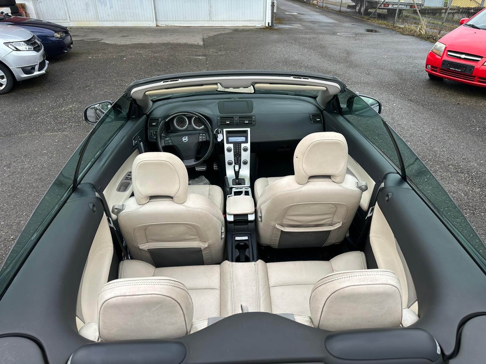 VOLVO C70 Cabrio 2liter Diesel-image-9