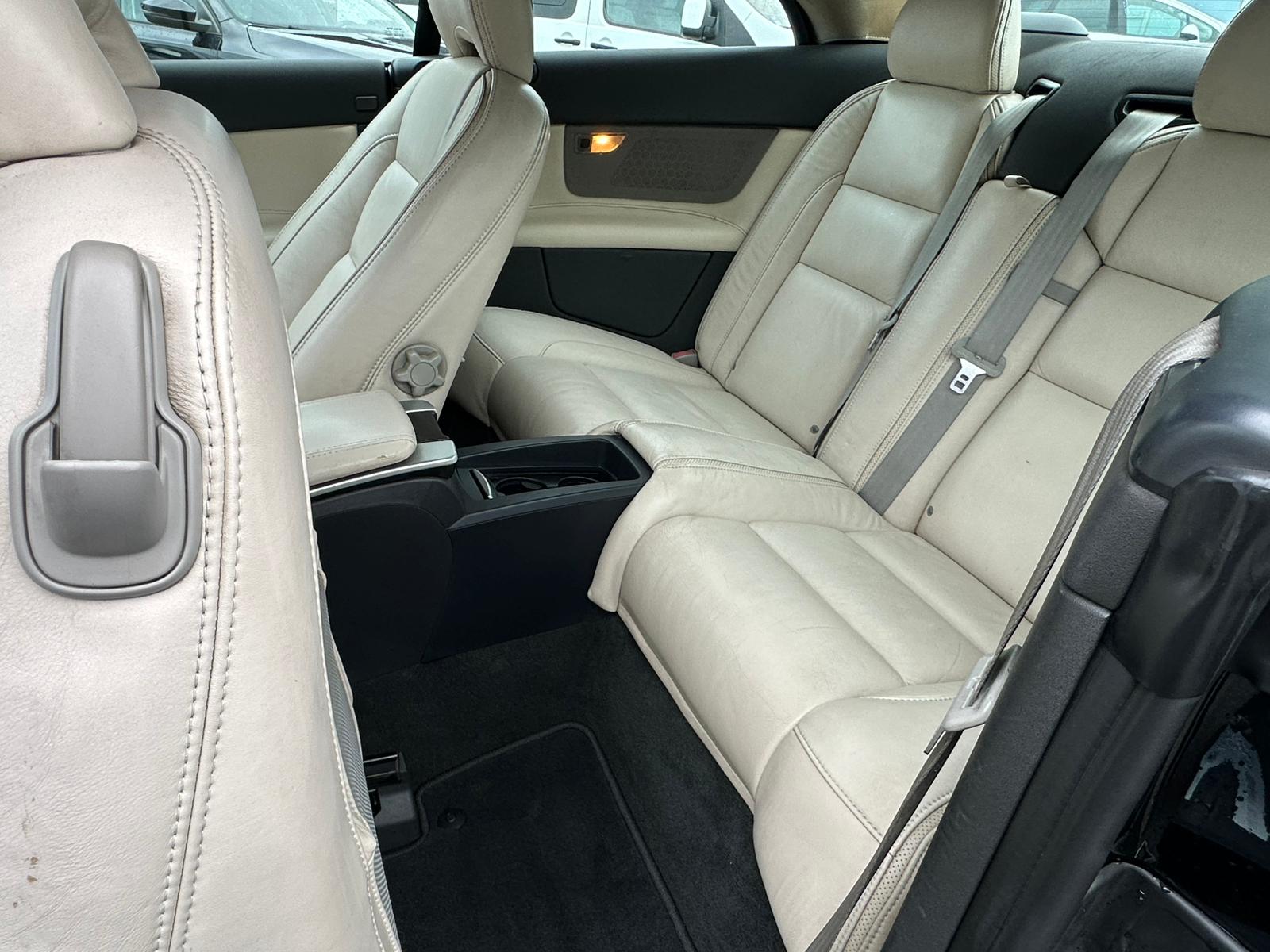 VOLVO C70 Cabrio 2liter Diesel-image-8
