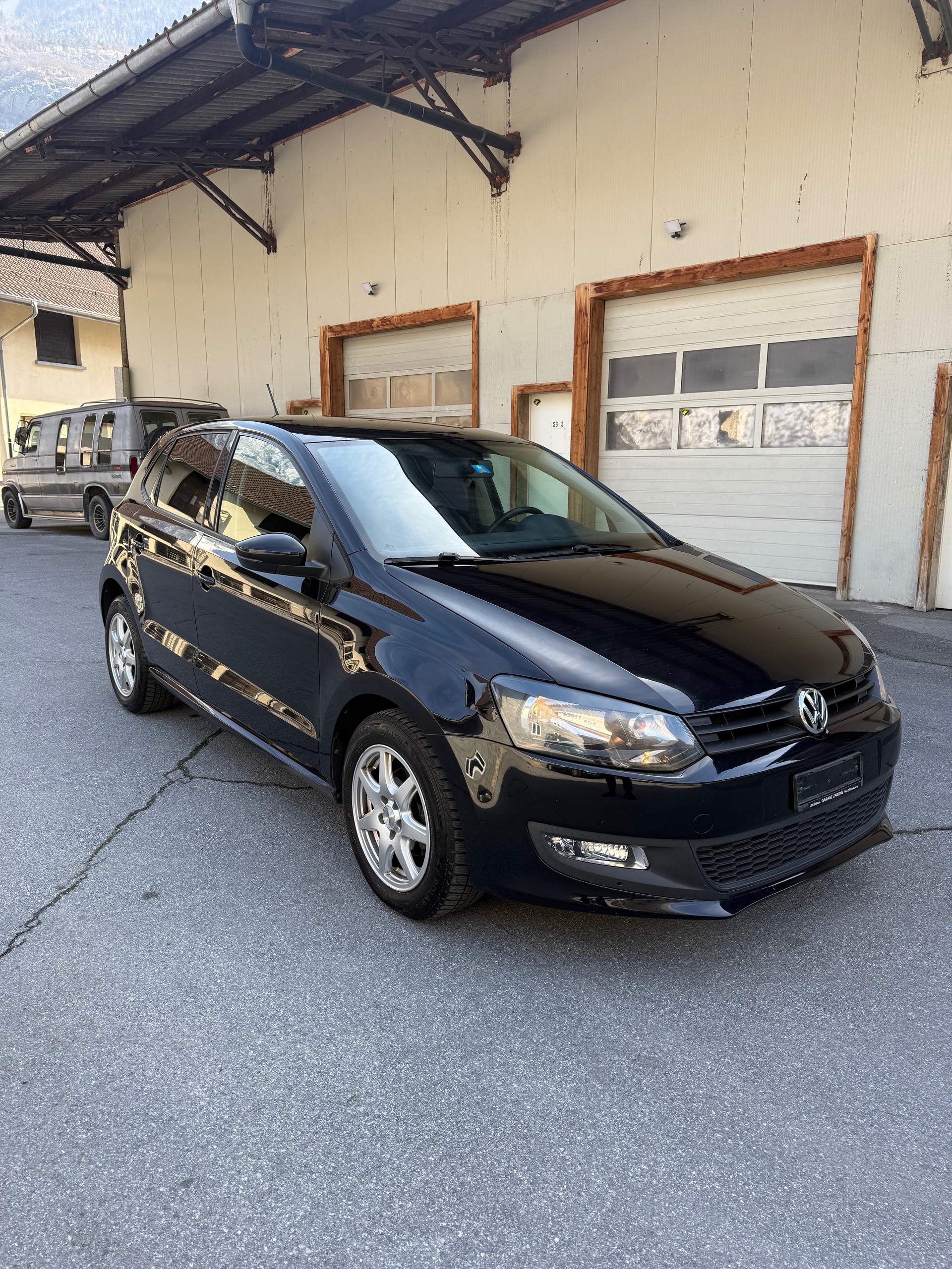 VW POLO-image-2