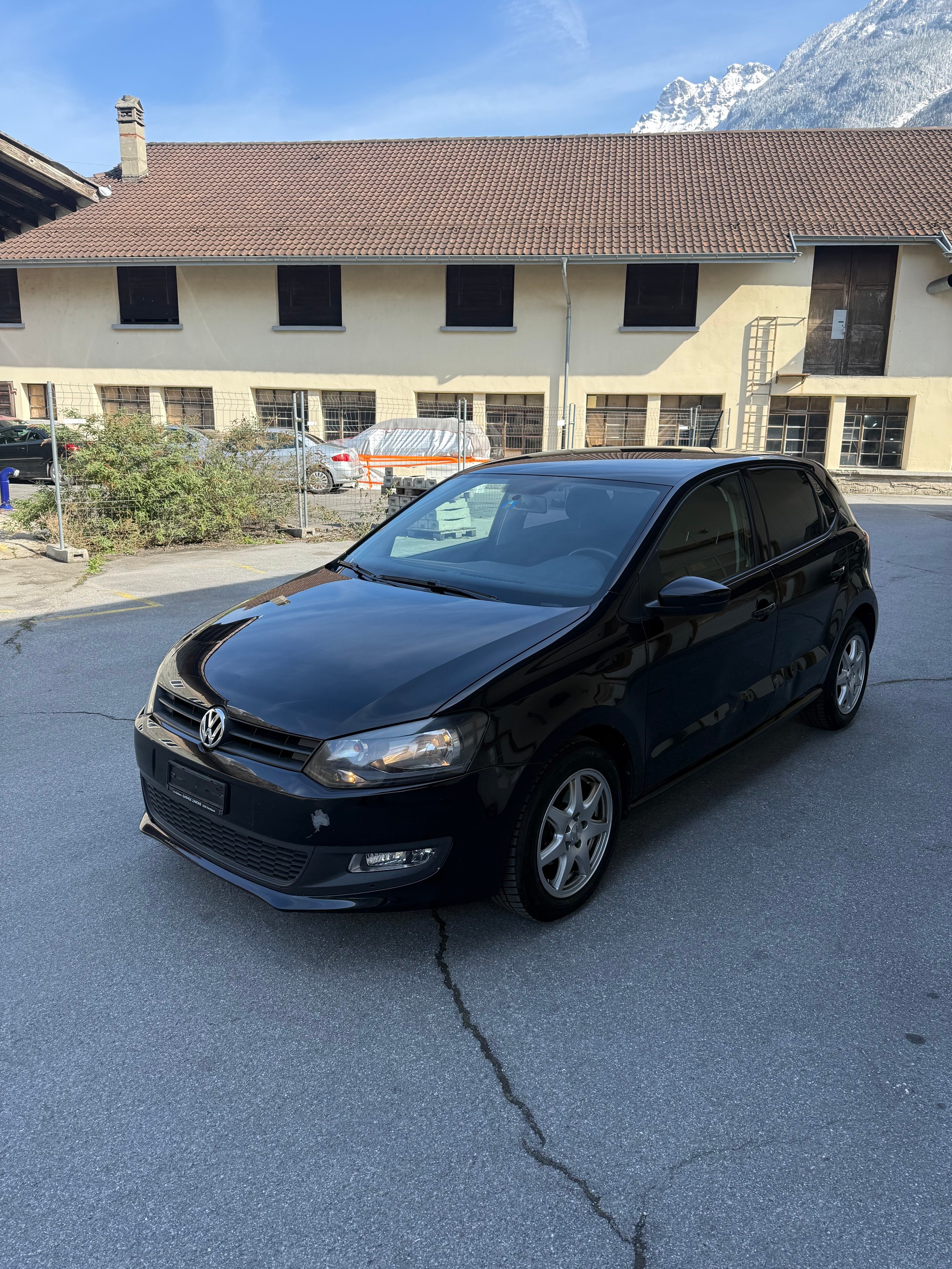 VW POLO-image-0