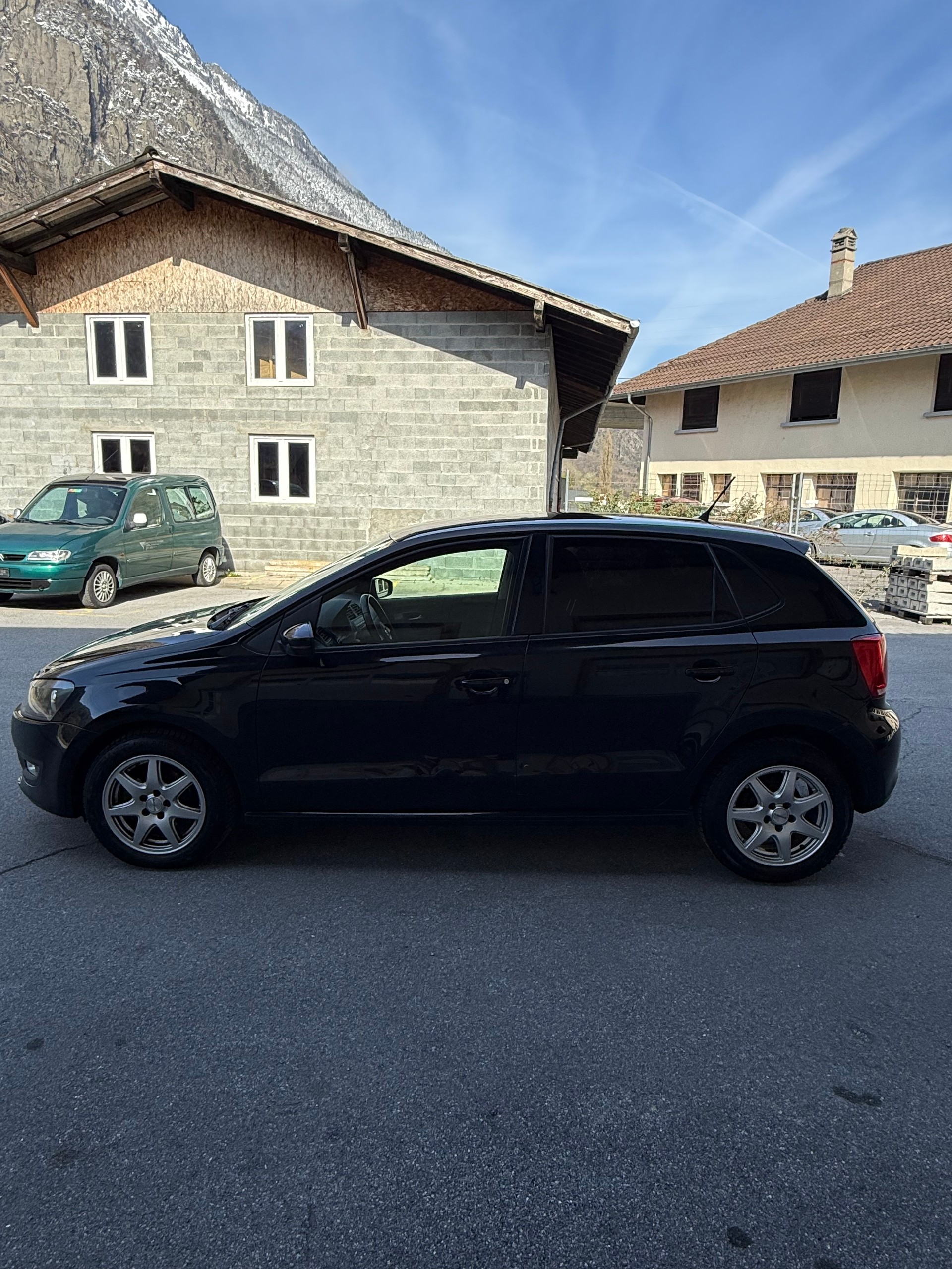 VW POLO-image-7