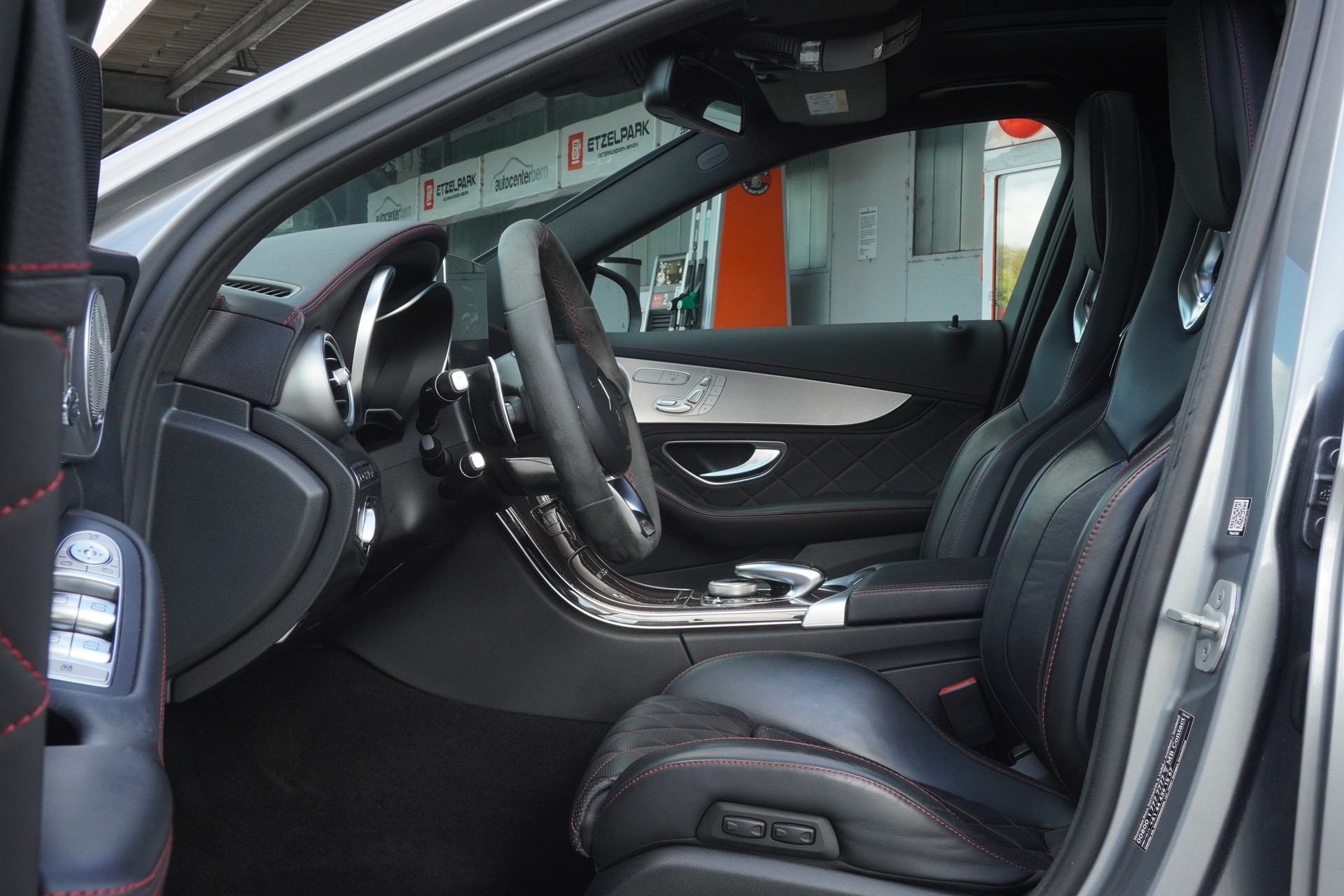 MERCEDES-BENZ C 63 S AMG Edition 1 Speedshift-image-7