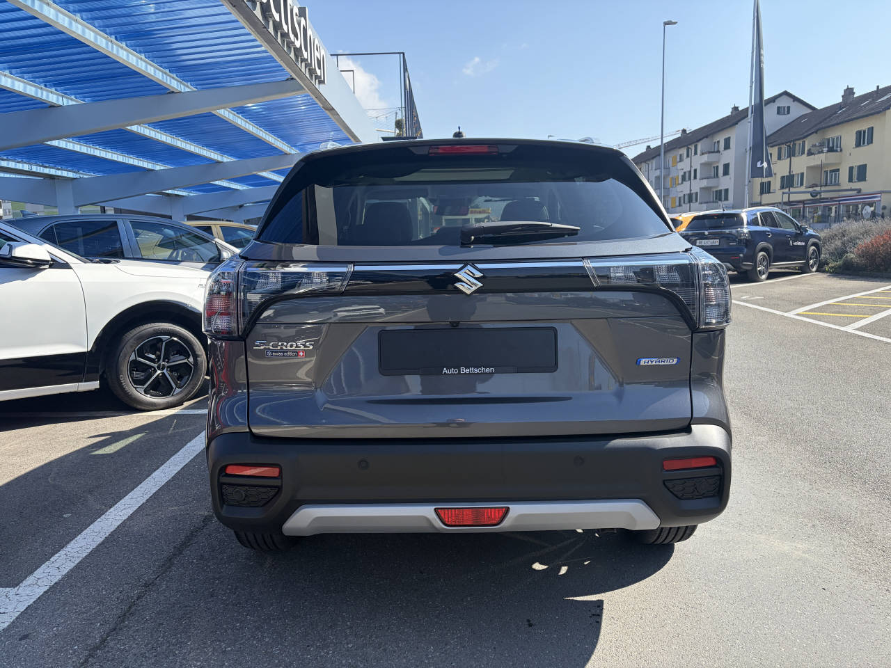SUZUKI S-Cross 1.4 T Sakura Top Hybrid 4x4-image-5