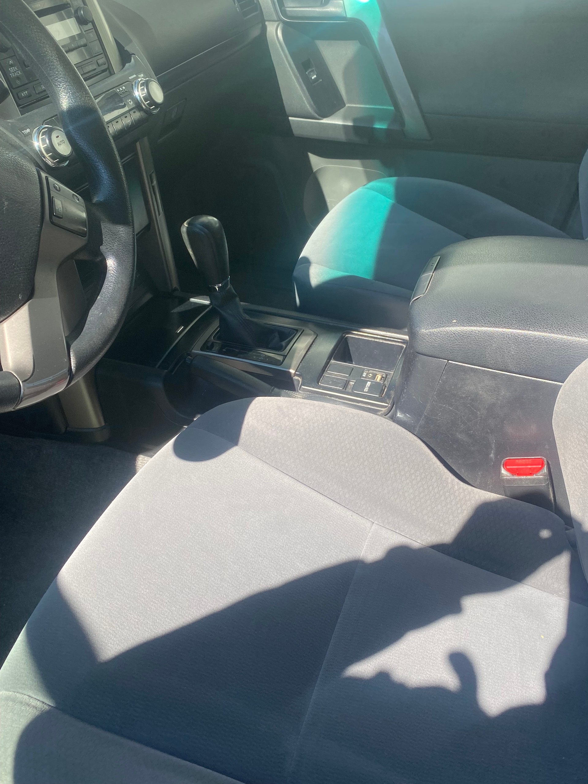 TOYOTA Land Cruiser 3.0 TD Linea Sol Premium Automatic-image-5