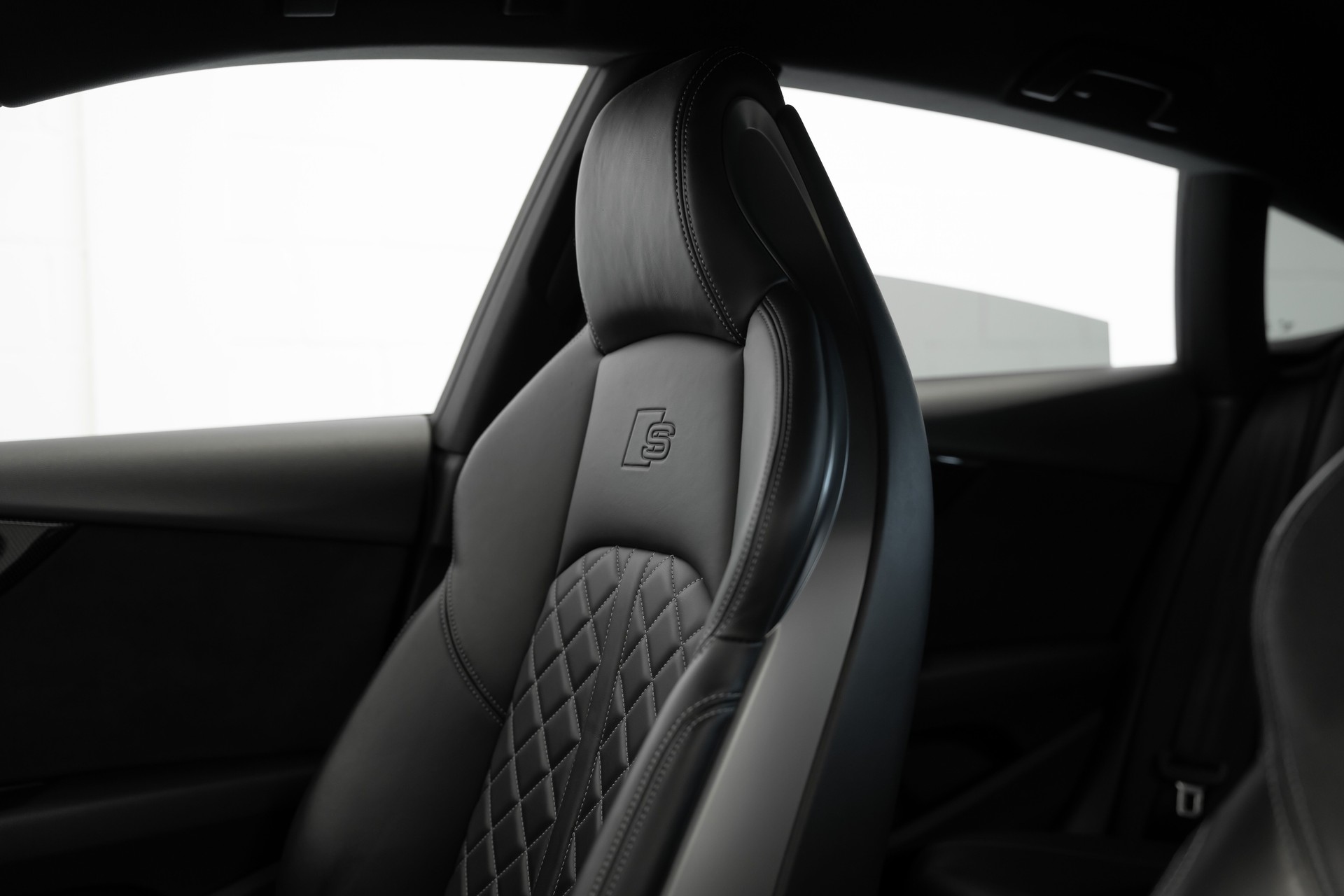 AUDI S5 Sportback 3.0 TFSI quattro tiptronic-image-20