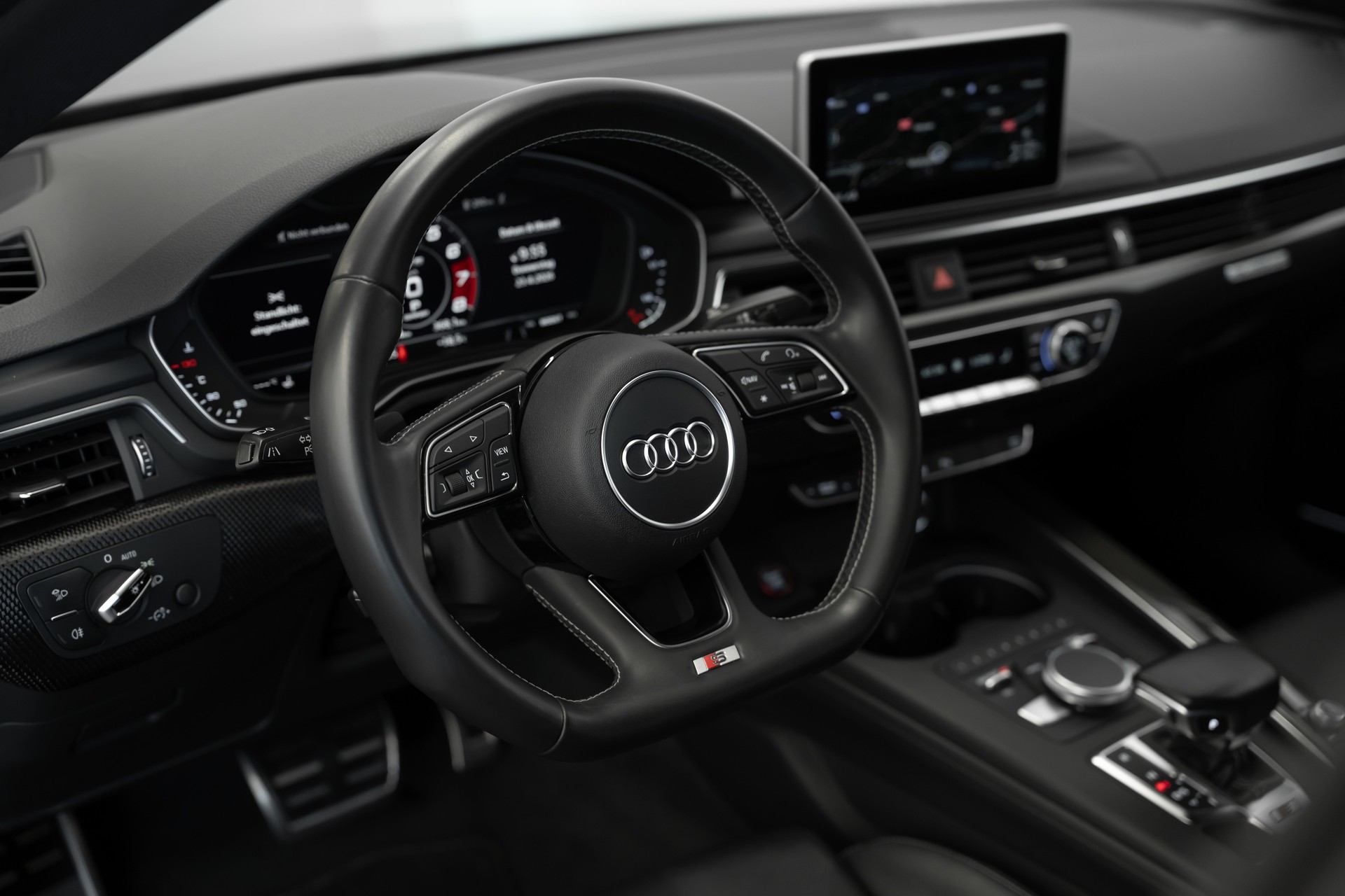 AUDI S5 Sportback 3.0 TFSI quattro tiptronic-image-19