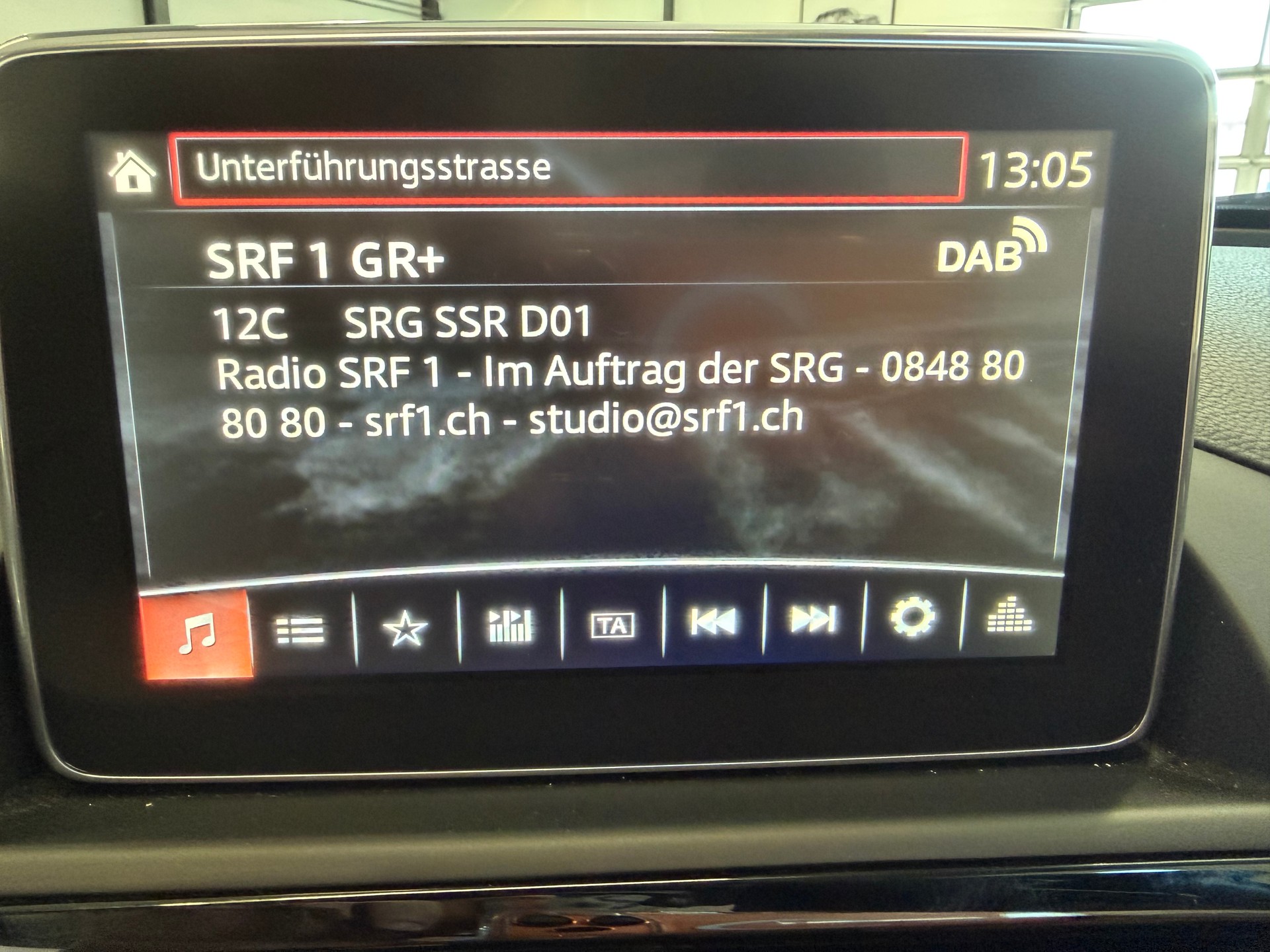 FIAT 124 Spider 1.4 TB Swiss Launch Edition-image-22