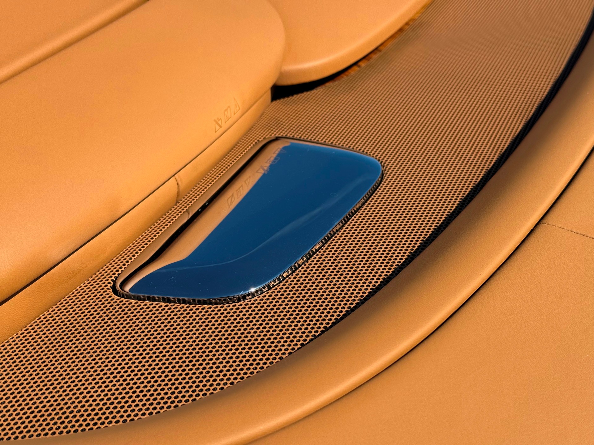 ROLLS-ROYCE Dawn 6.6 V12-image-15