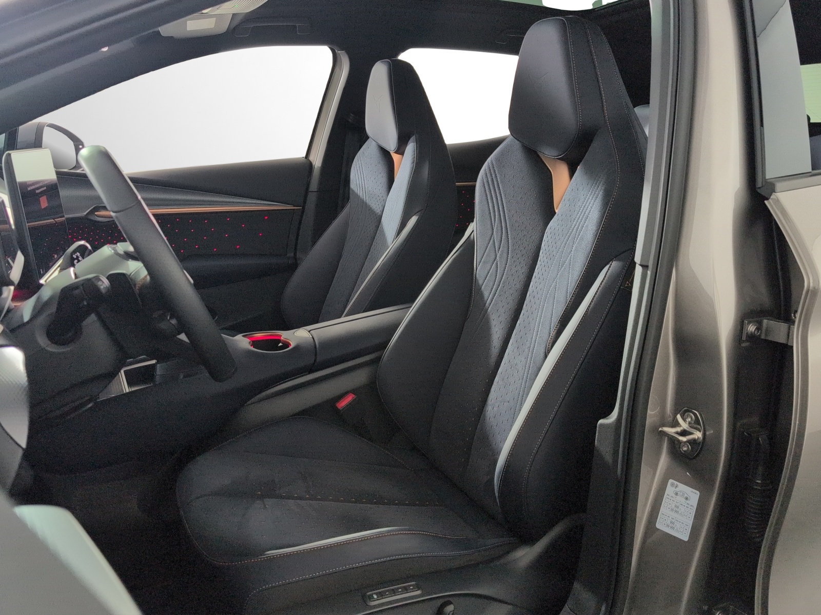 CUPRA Tavascan Type 9 77 kWh Adrenaline Prime Edition-image-5