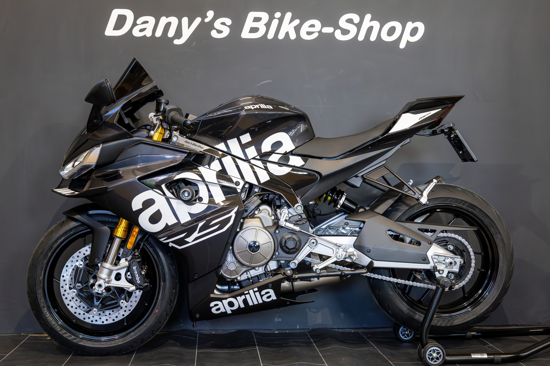 APRILIA RS 660 white contrast extended E5+ (35kW)