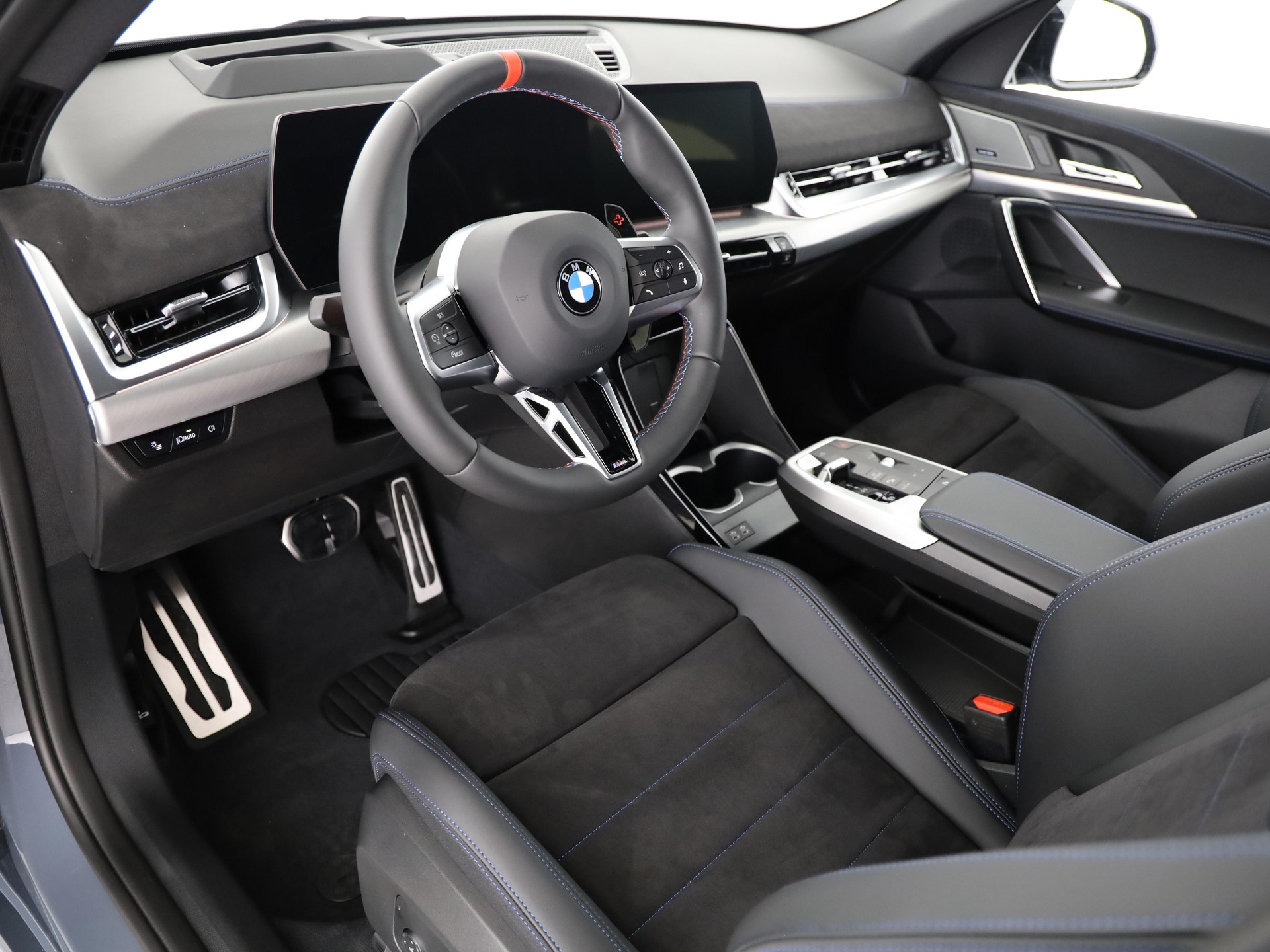 BMW X2 M35i-image-12