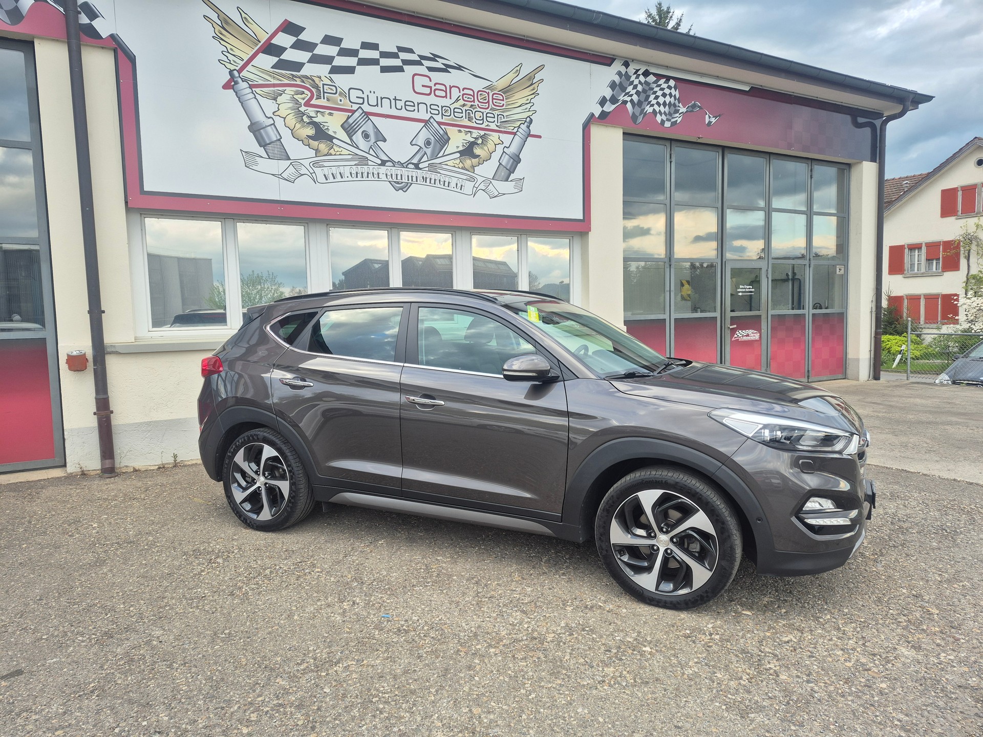 HYUNDAI Tucson 2.0 CRDI Vertex 4WD Automatic-image-8