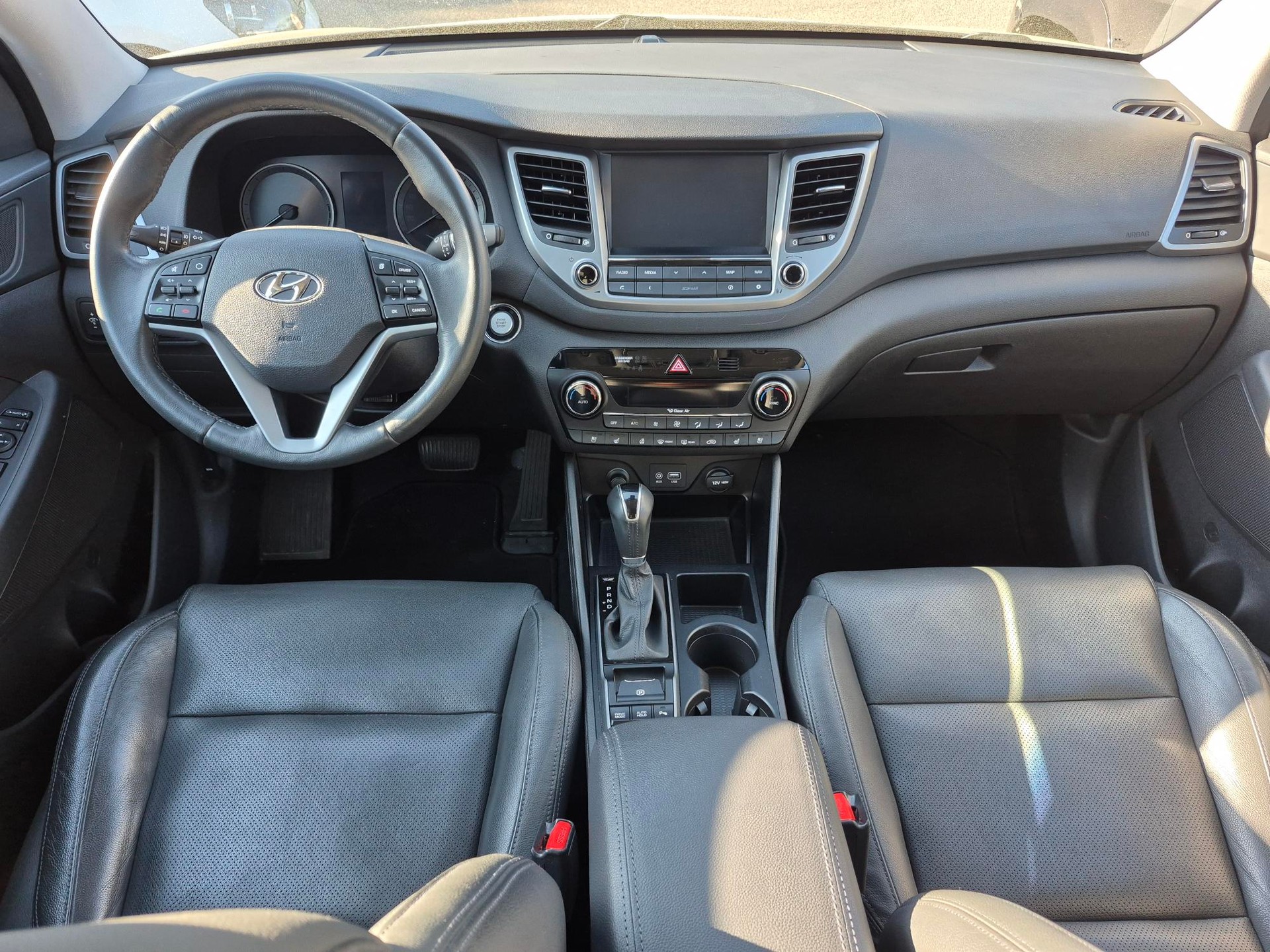 HYUNDAI Tucson 2.0 CRDI Vertex 4WD Automatic-image-10