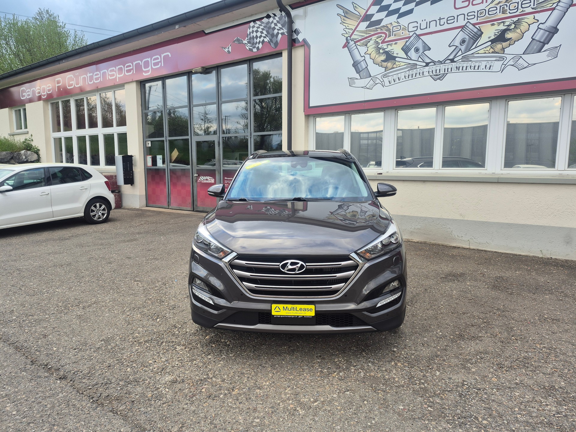 HYUNDAI Tucson 2.0 CRDI Vertex 4WD Automatic-image-1