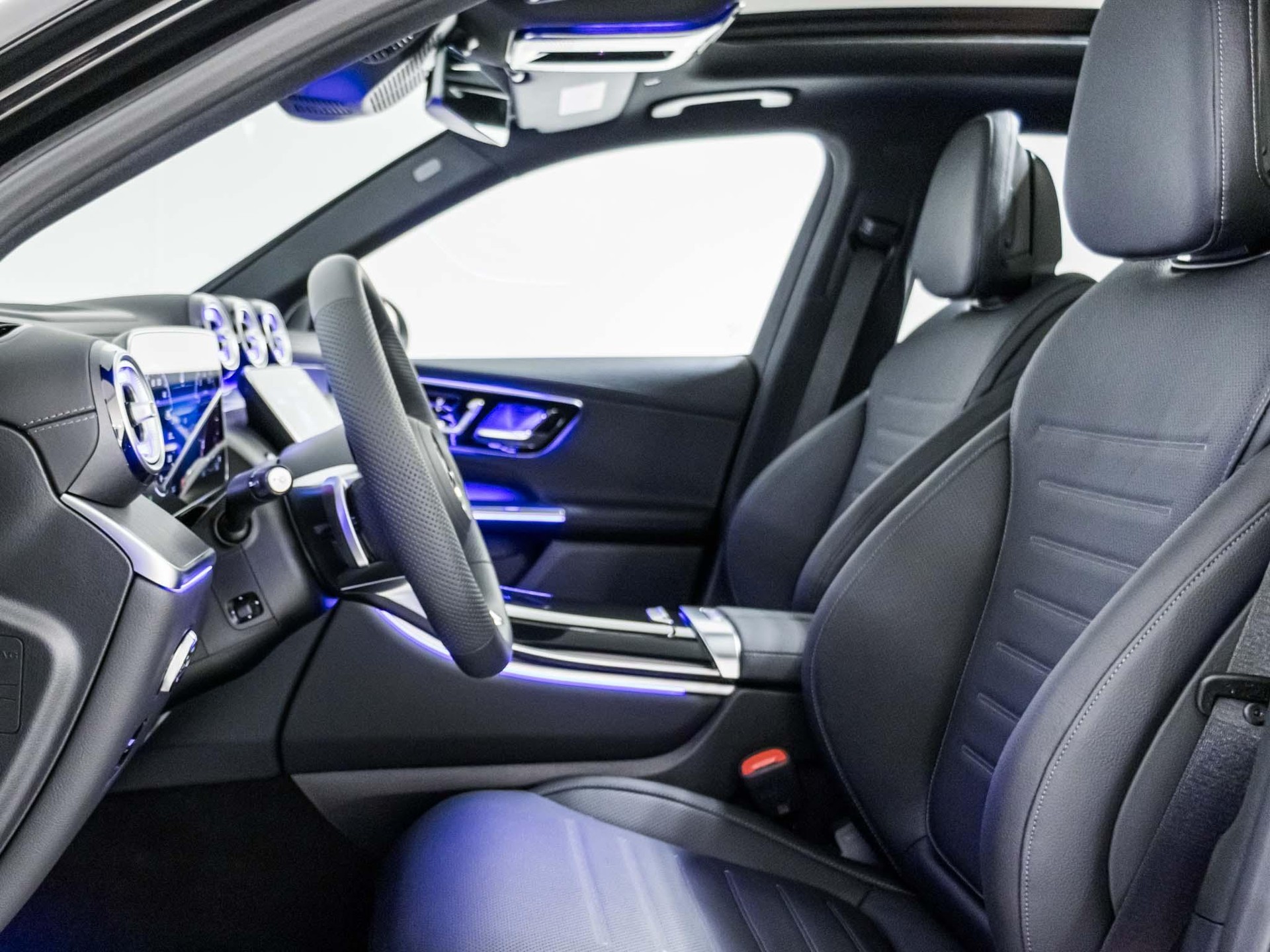 MERCEDES-BENZ GLC 300 4MATIC-image-6