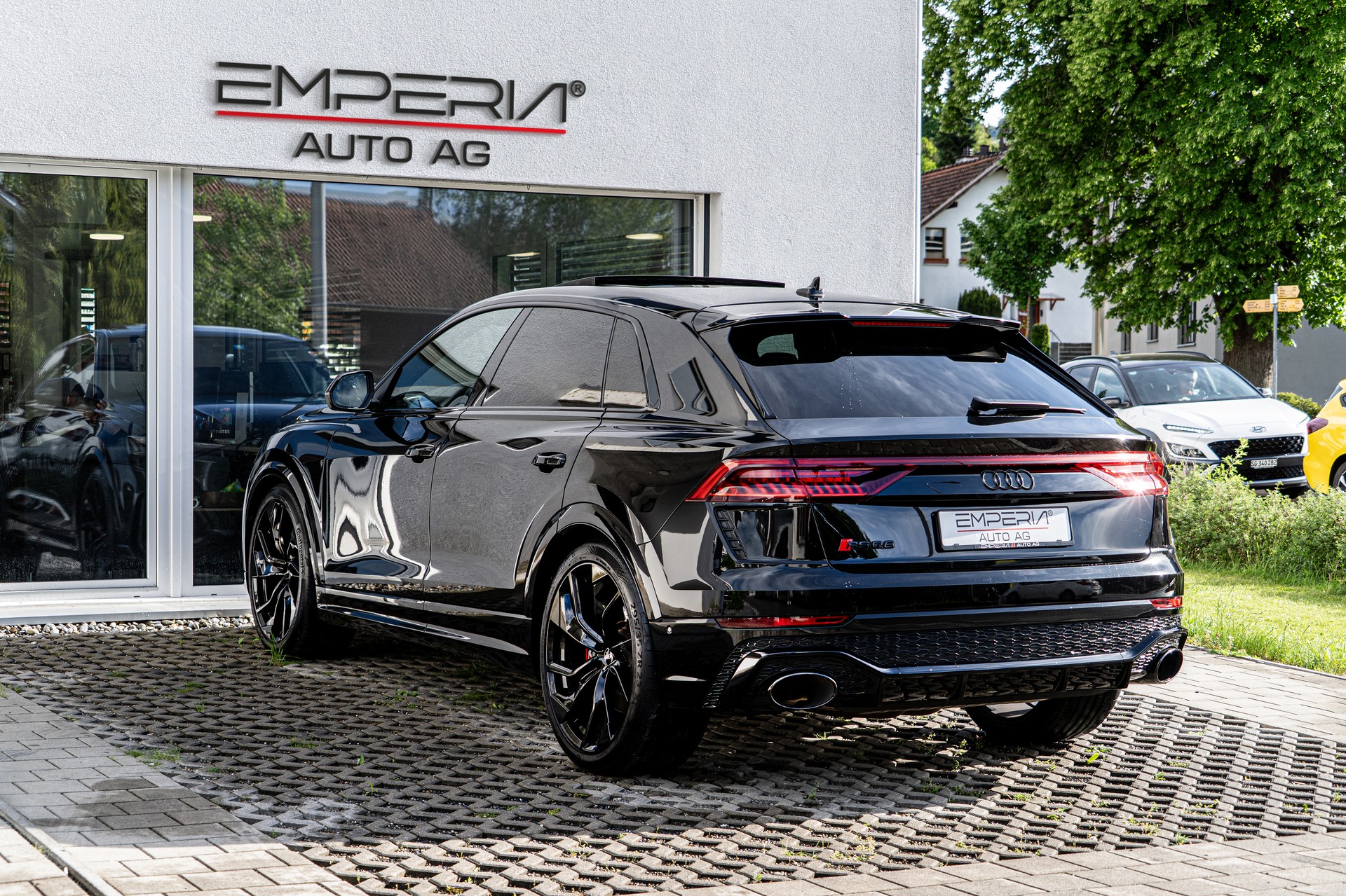 AUDI RSQ8 quattro tiptronic-image-7