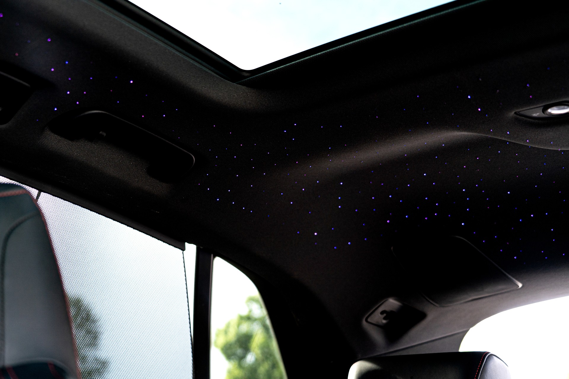 AUDI RSQ8 quattro tiptronic-image-18