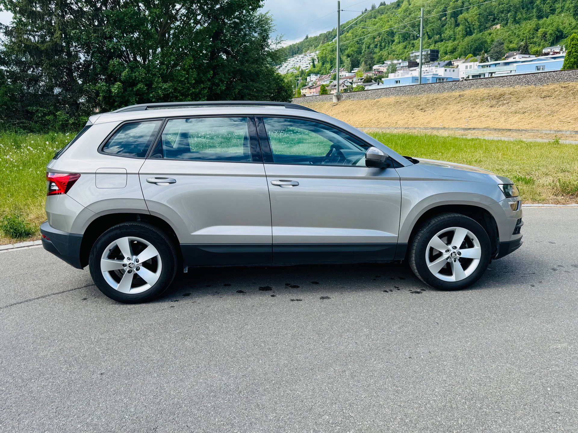 SKODA Karoq 1.0 TSI Ambition DSG-image-7