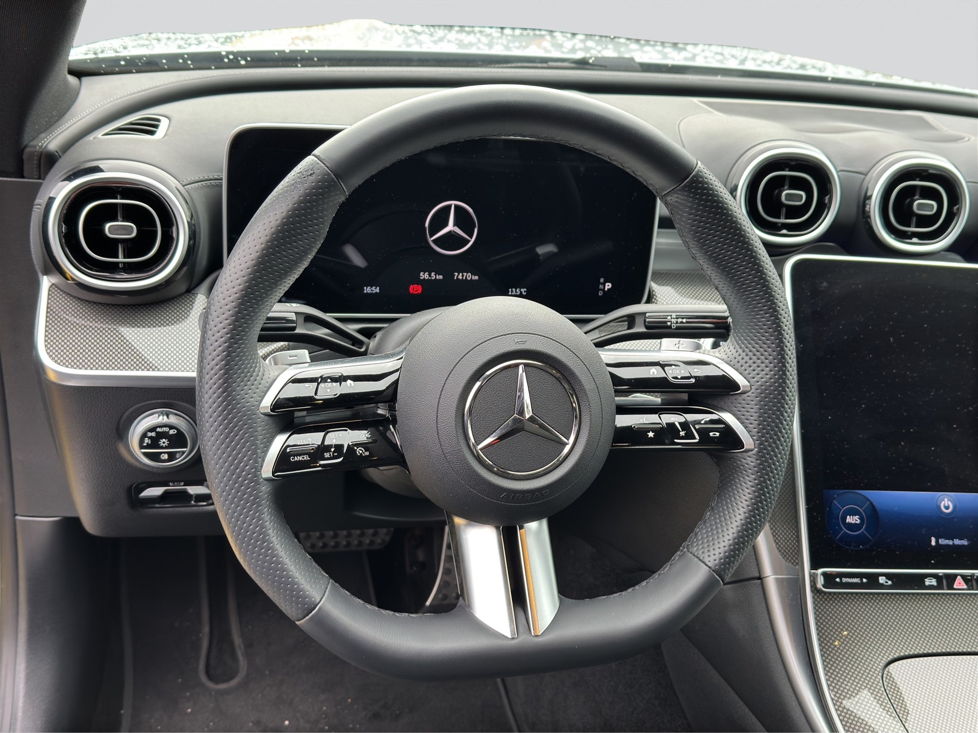 MERCEDES-BENZ C 220 d AMG 9G-Tronic-image-9