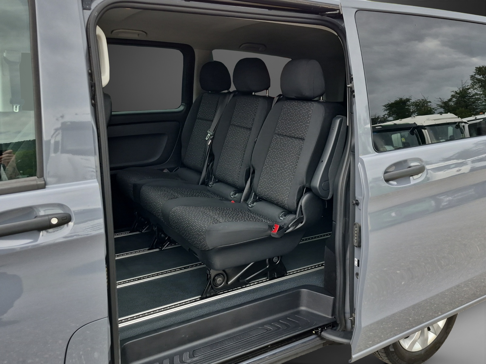 MERCEDES-BENZ Vito 116 CDI Lang Pro Tourer 9G-Tronic-image-8